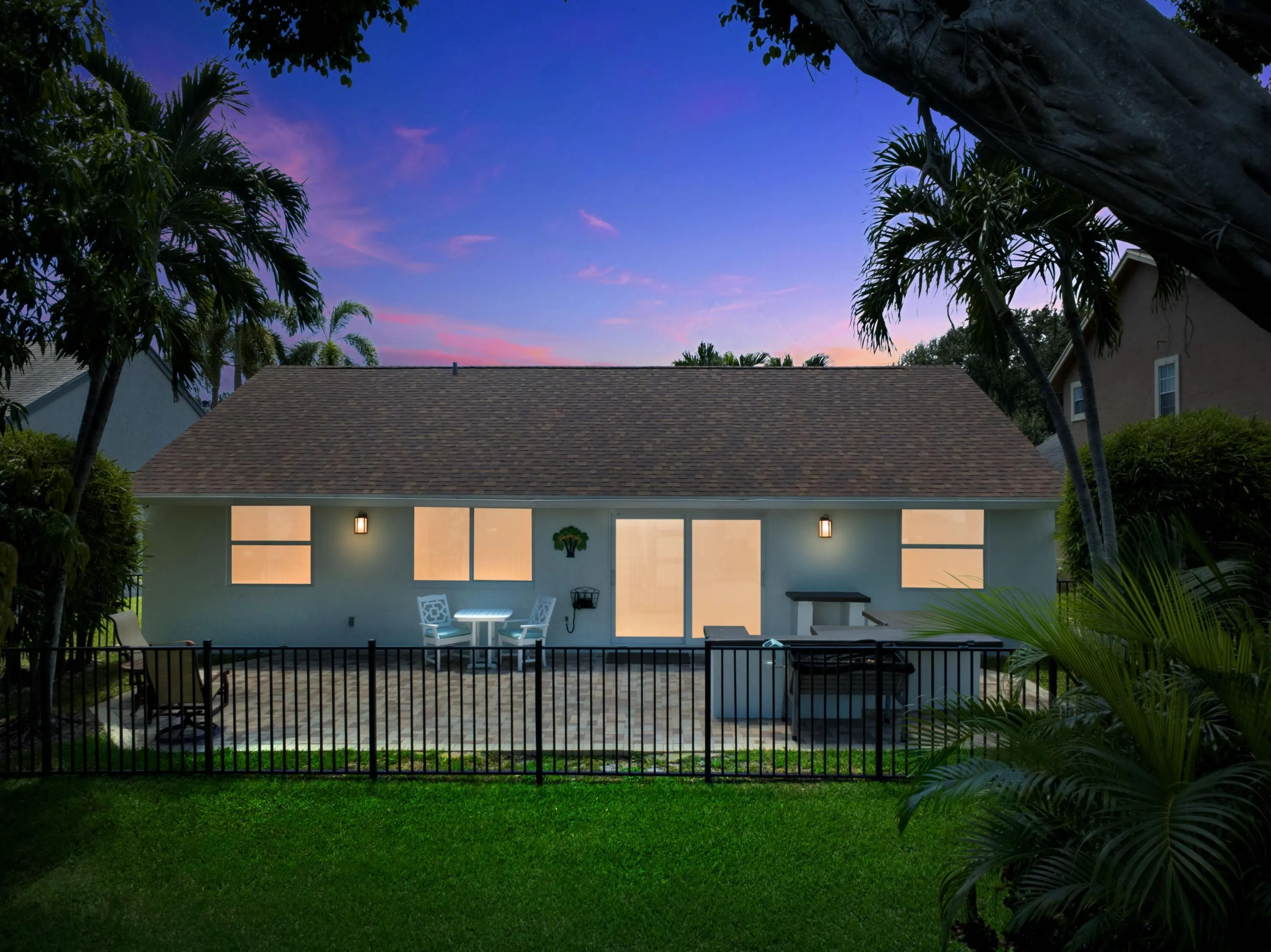 1812 Edgewater Drive