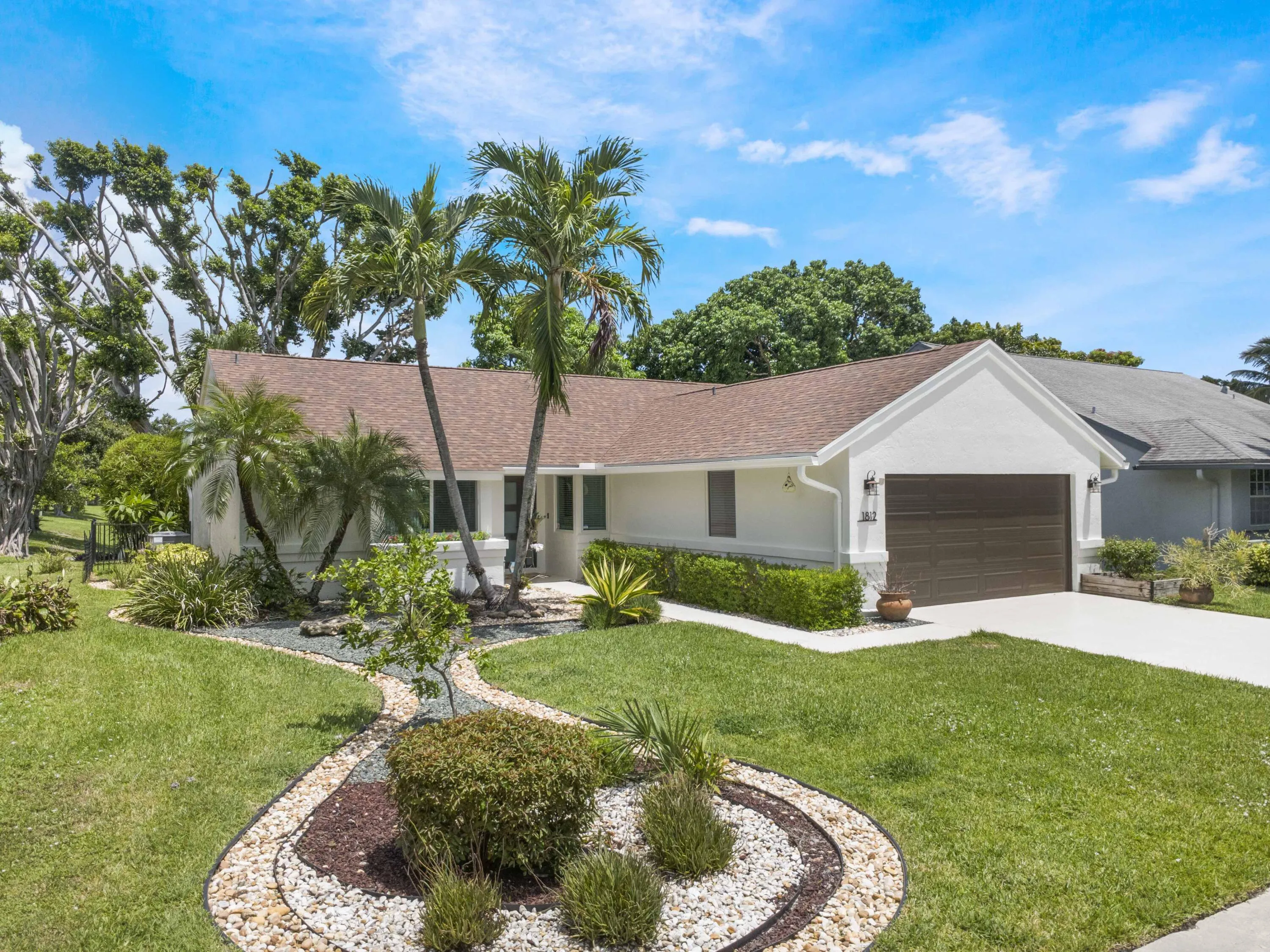 1812 Edgewater Drive