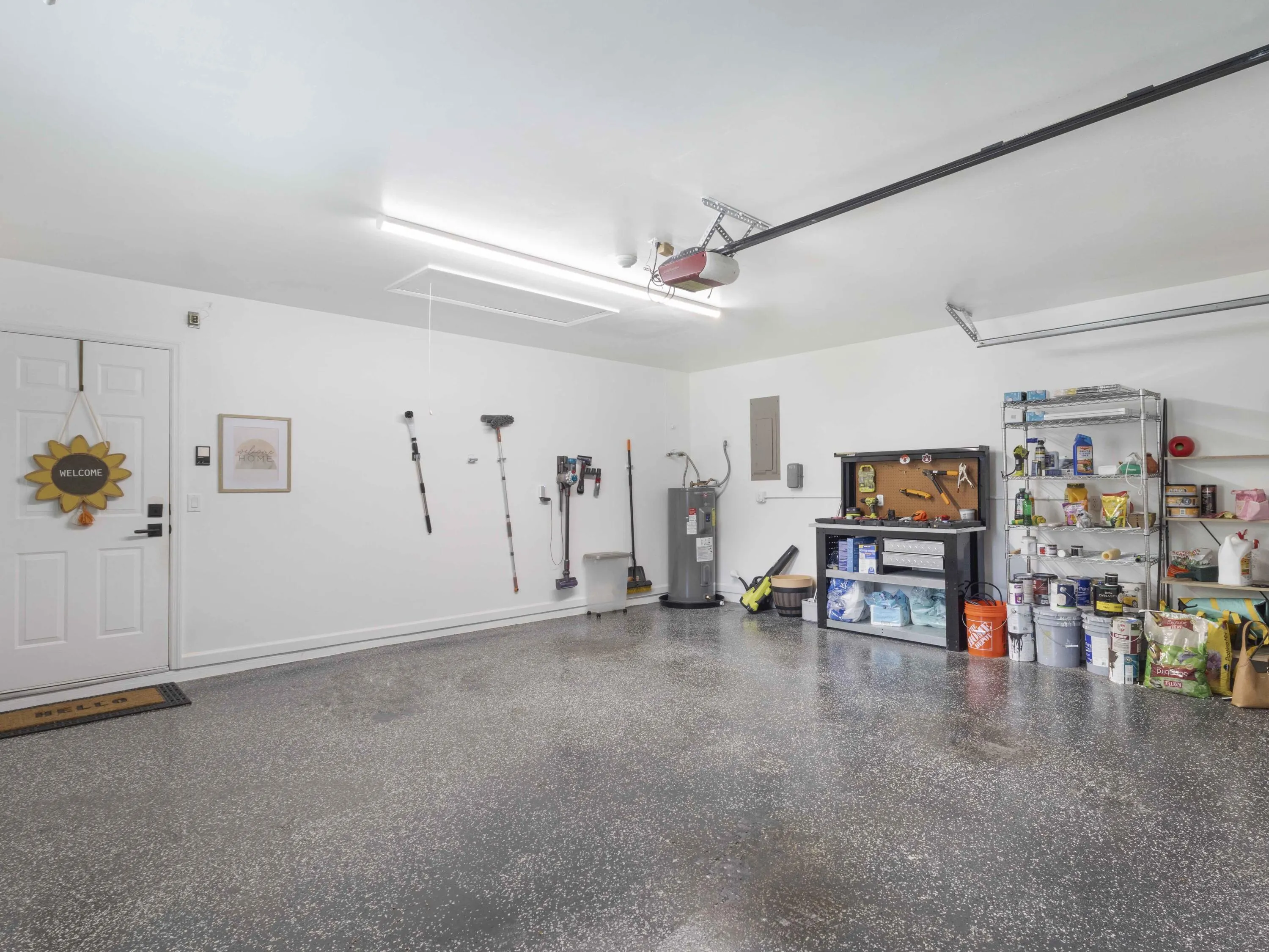 1812 Edgewater Drive