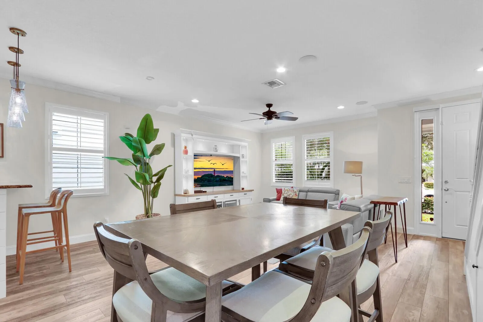 1169 Dakota Drive
