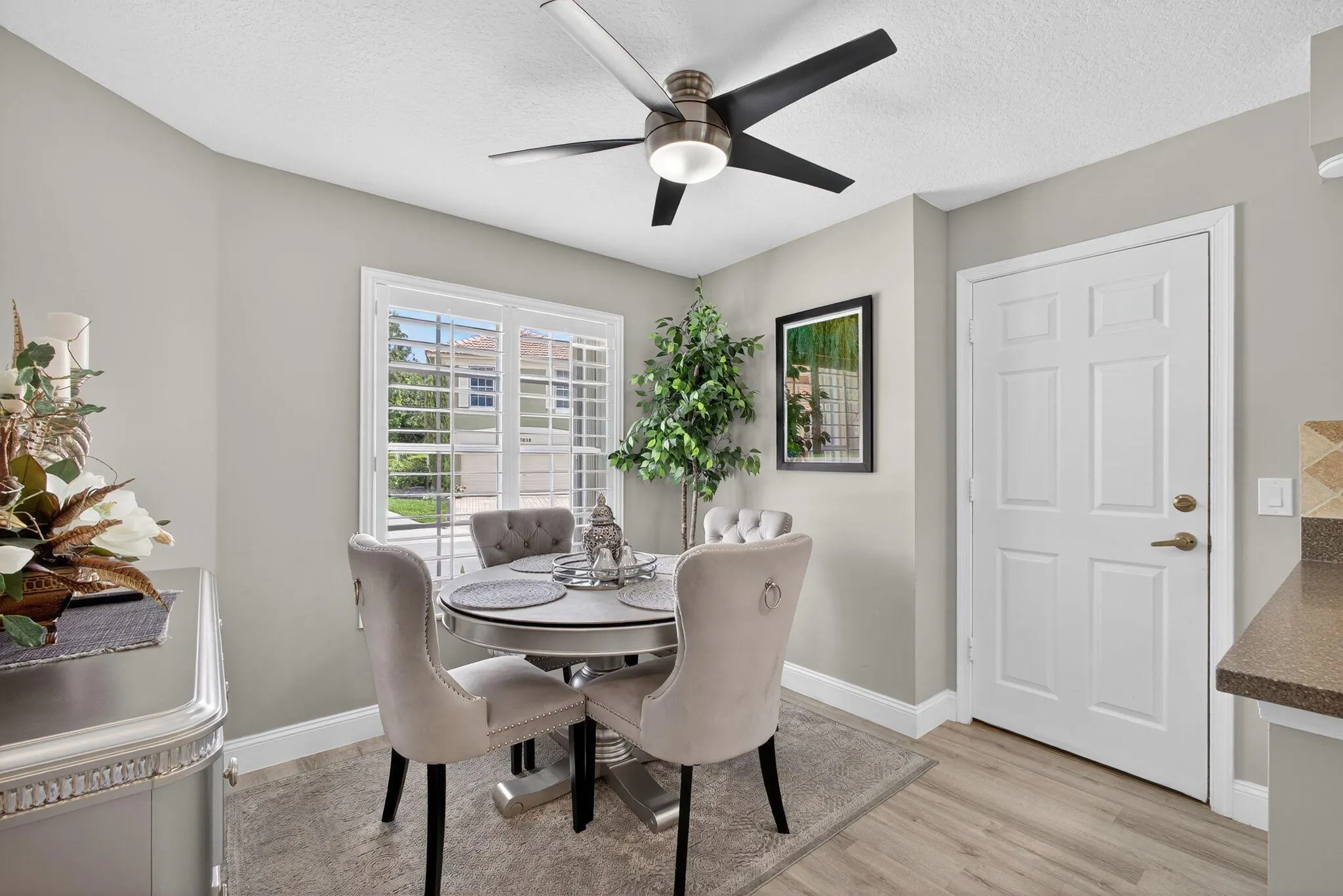 7033 Galleon Cove