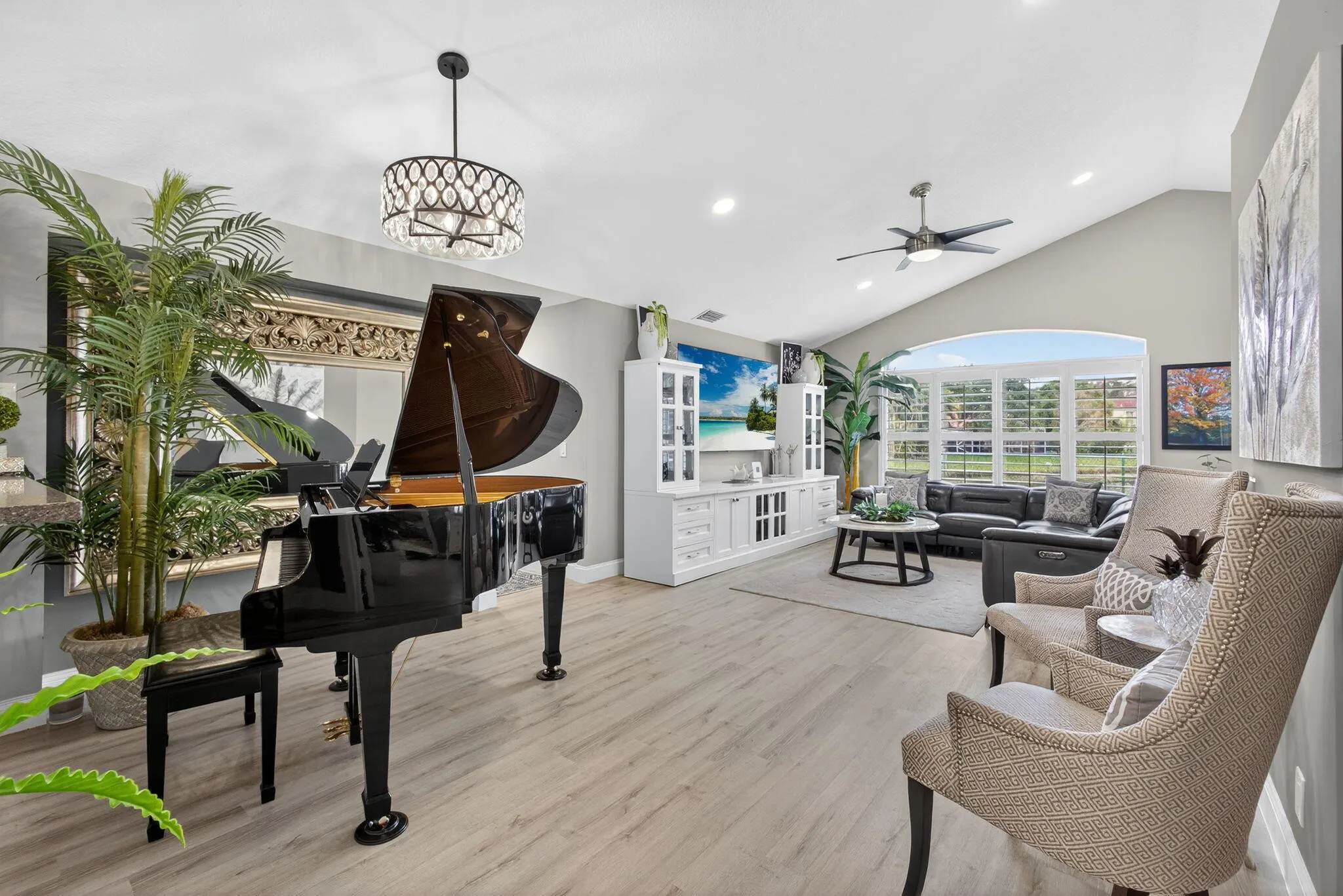 7033 Galleon Cove