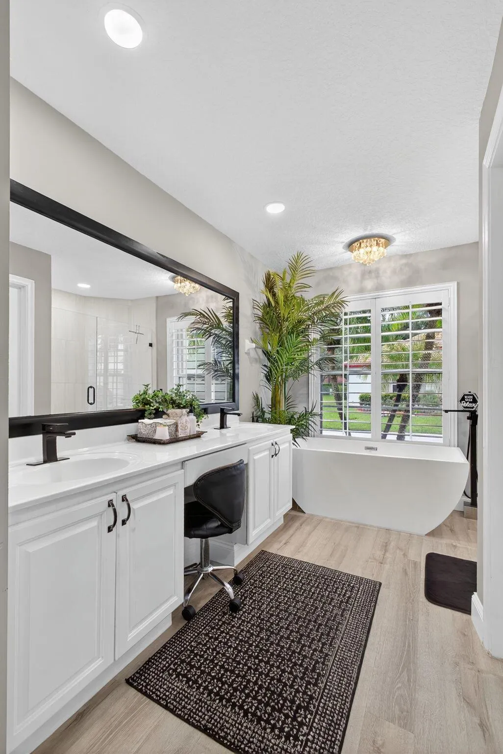 7033 Galleon Cove