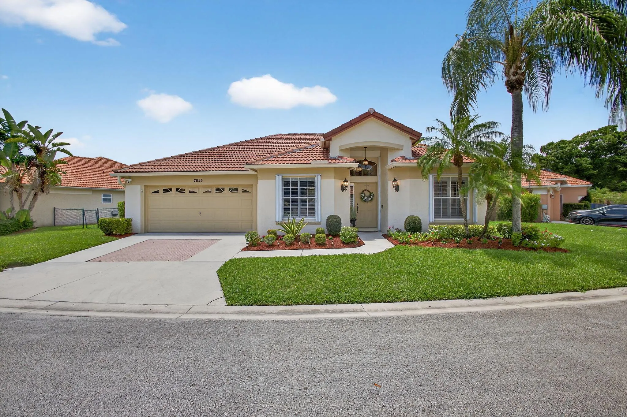 7033 Galleon Cove