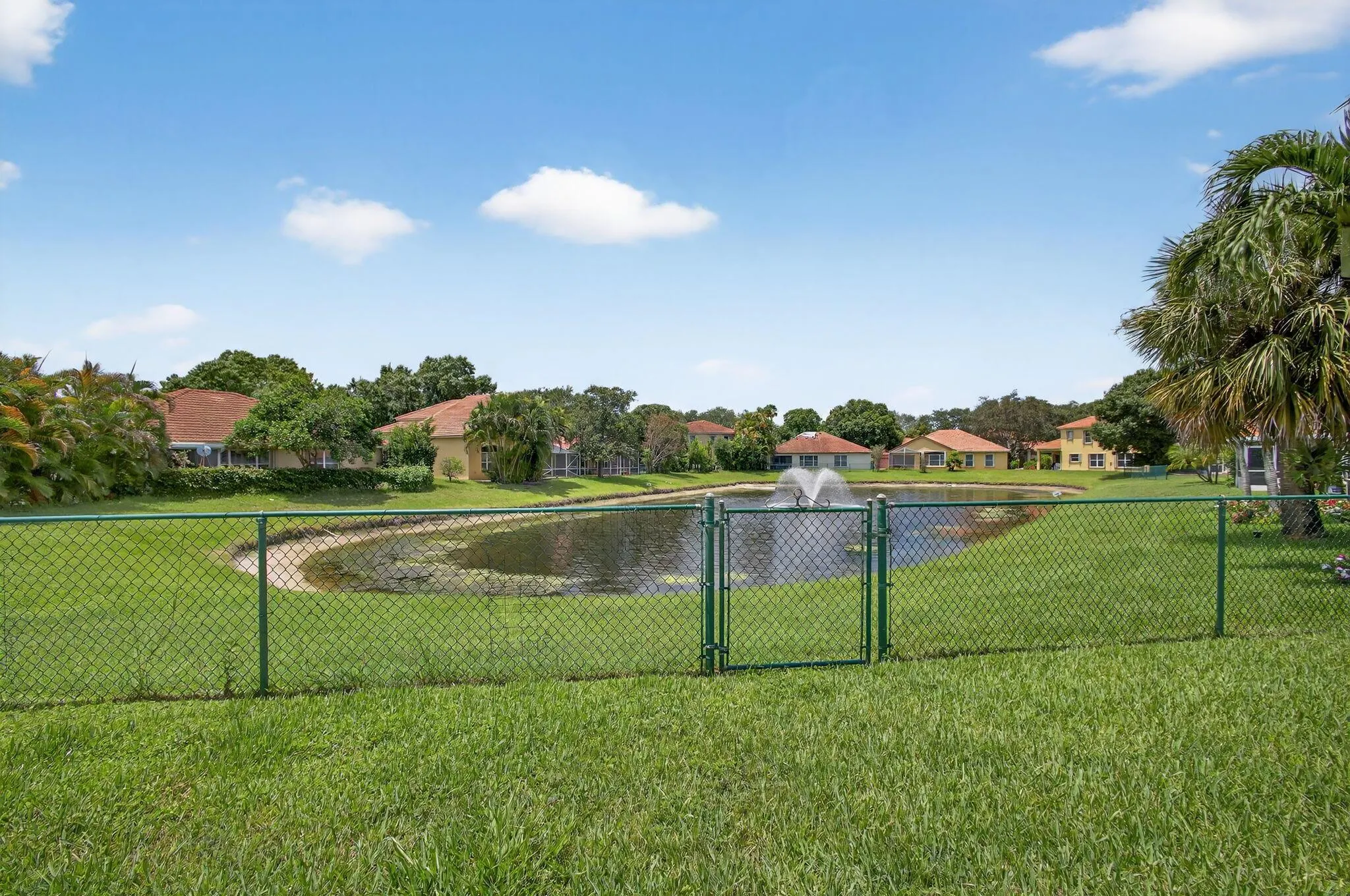 7033 Galleon Cove