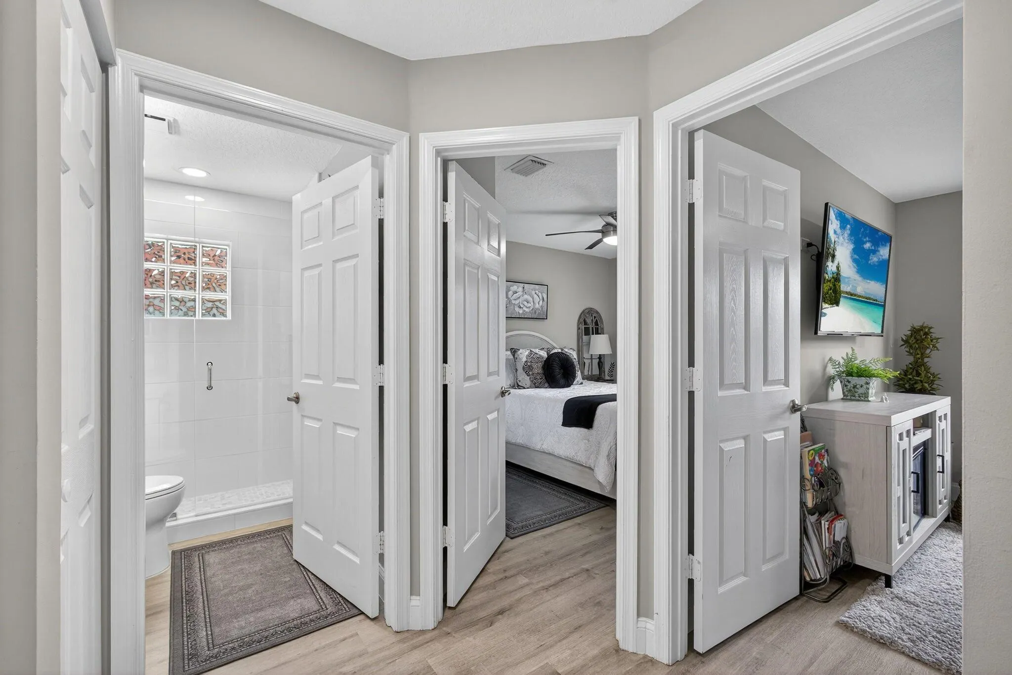 7033 Galleon Cove