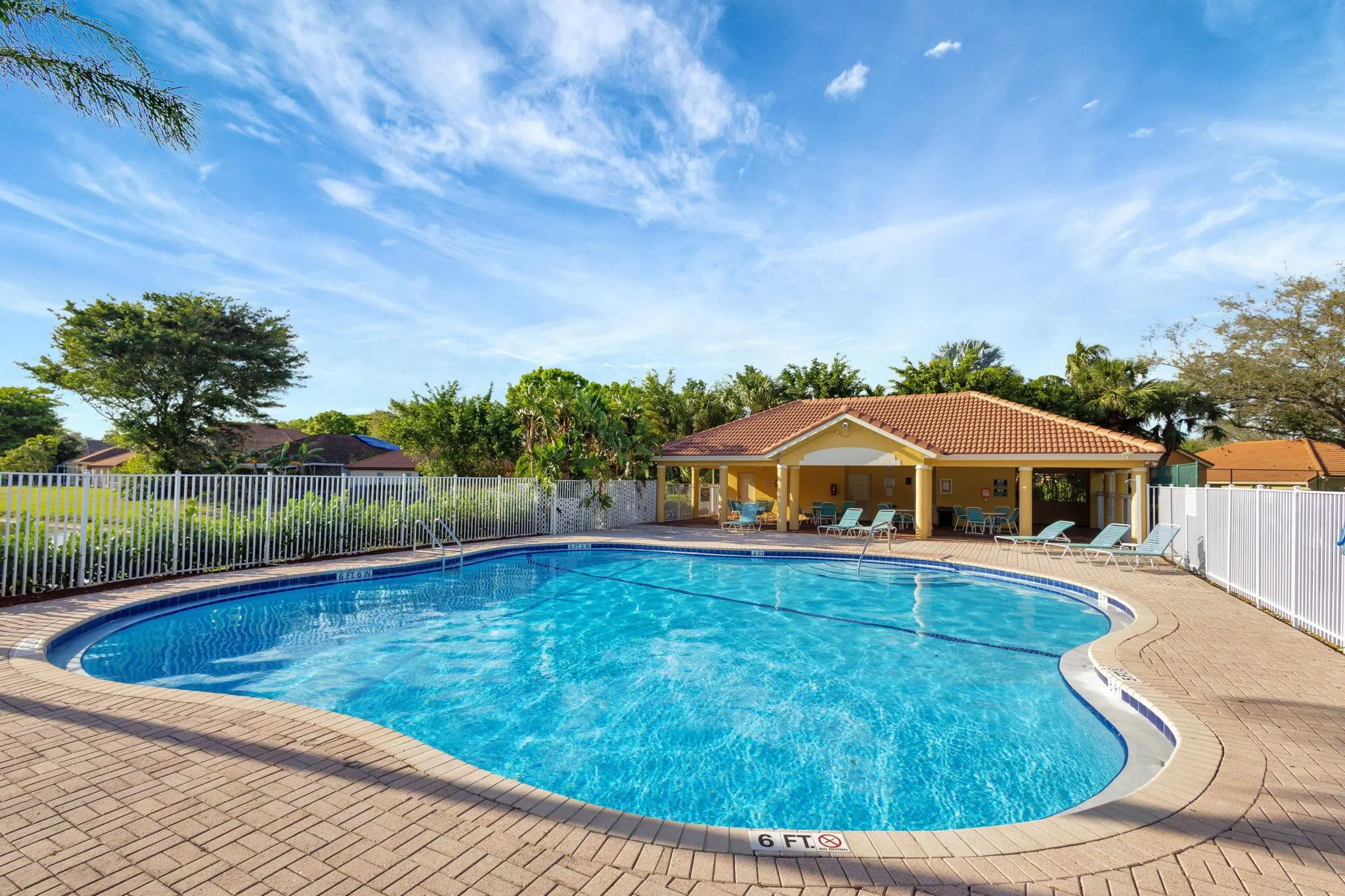 7033 Galleon Cove