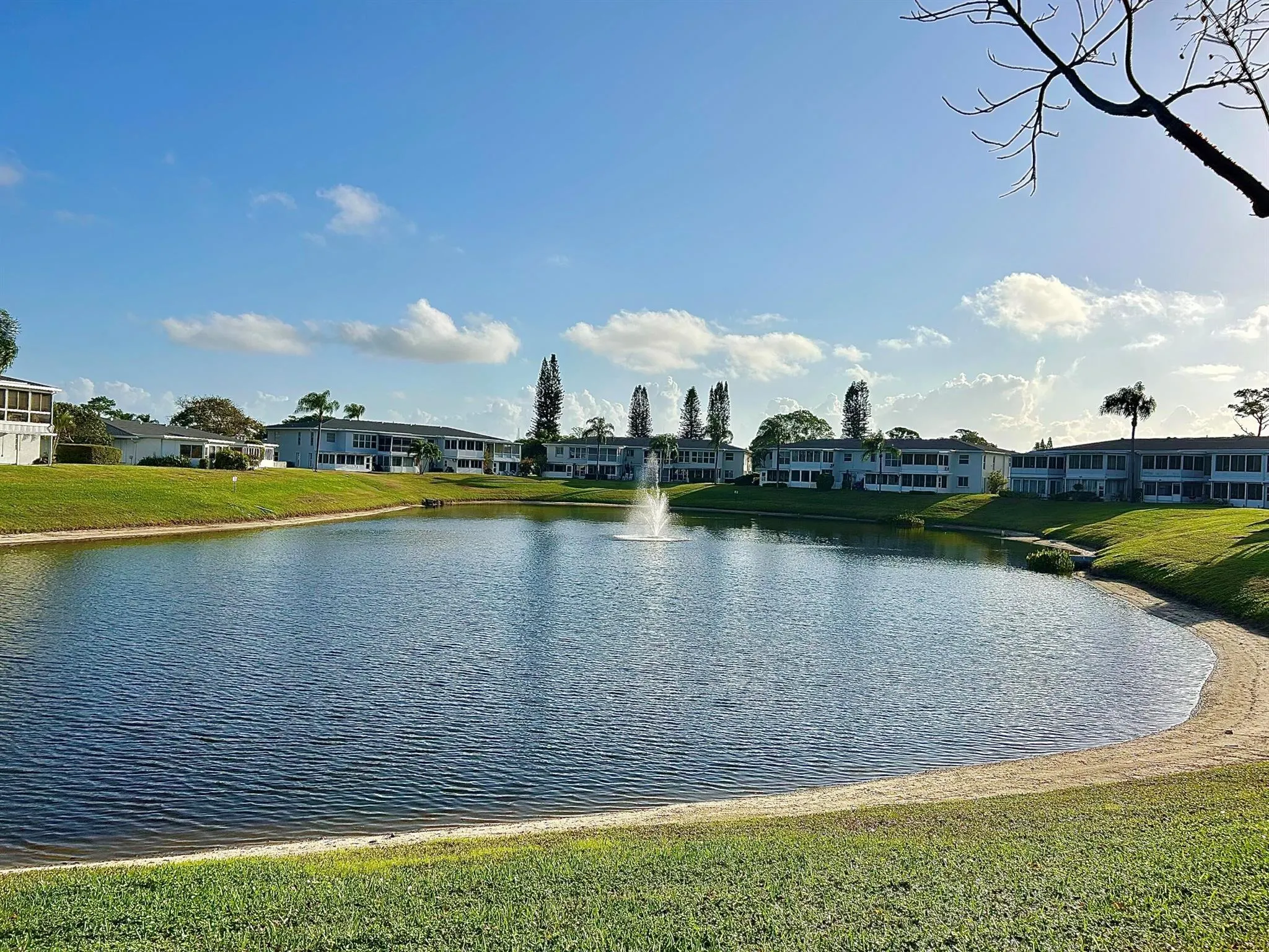 2811 SW 15th Street, #202