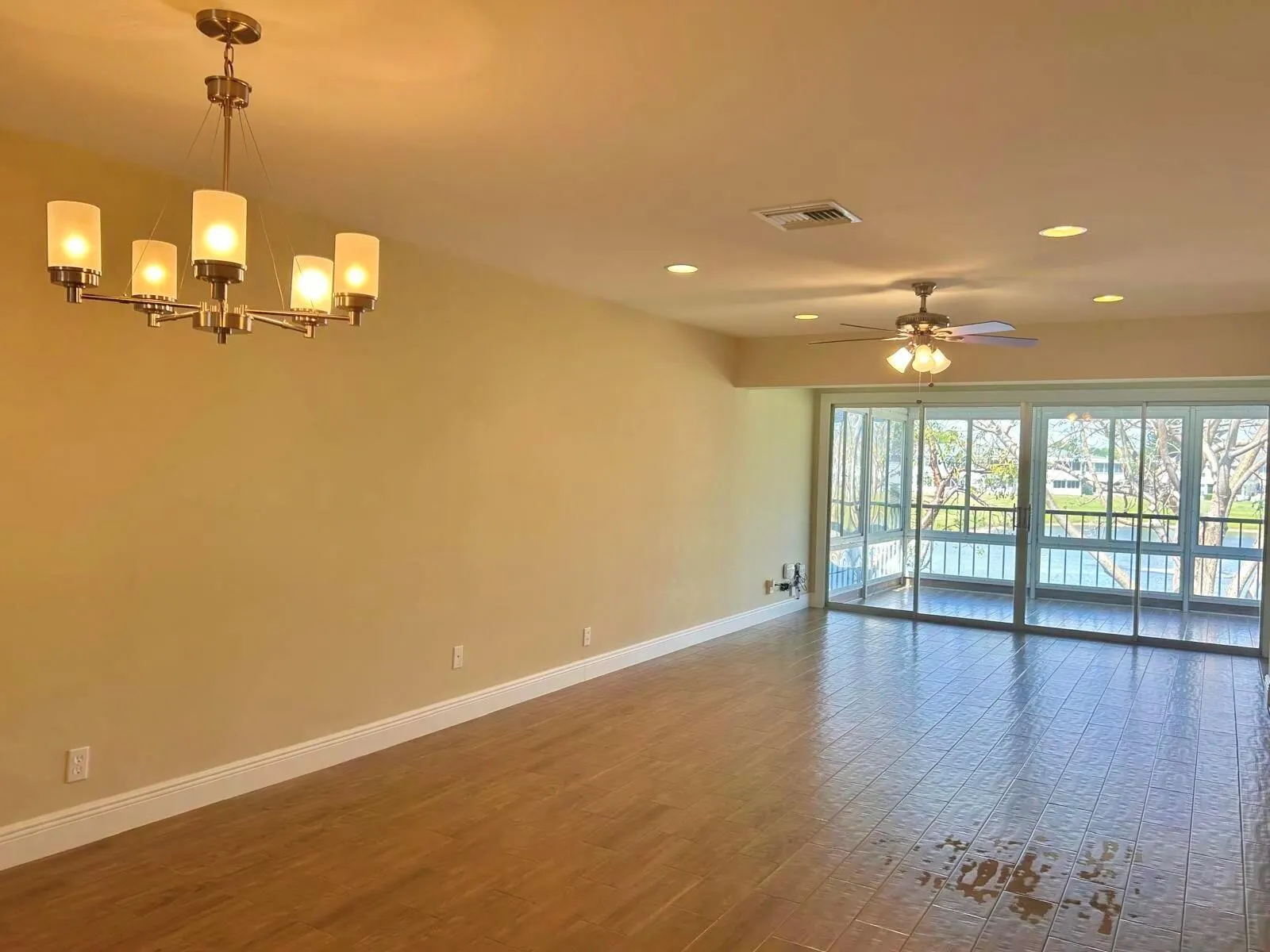 2811 SW 15th Street, #202