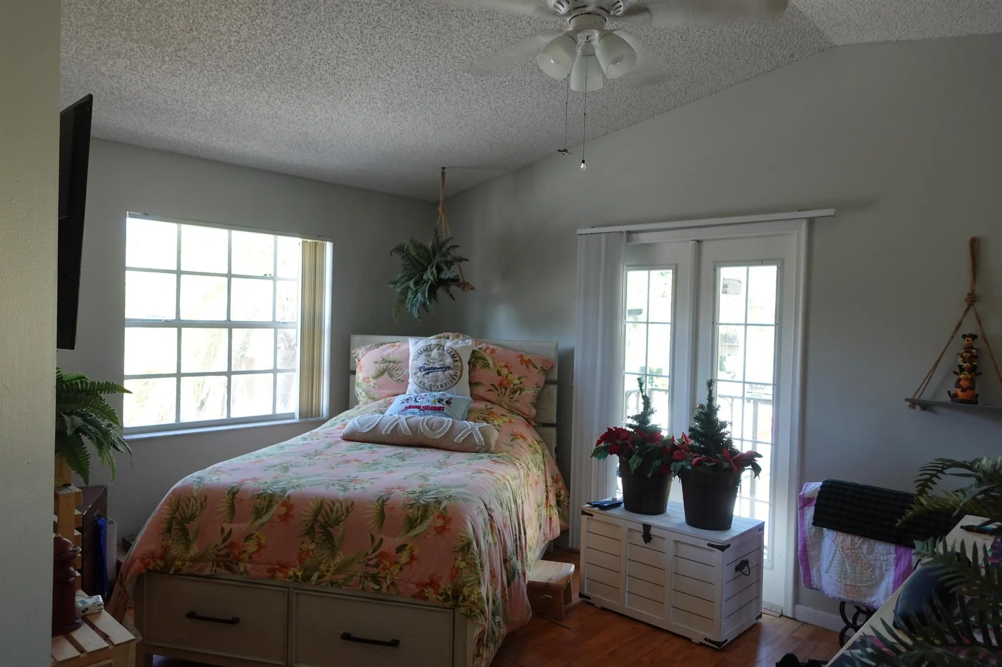 1120 Lake Shore Drive, #205