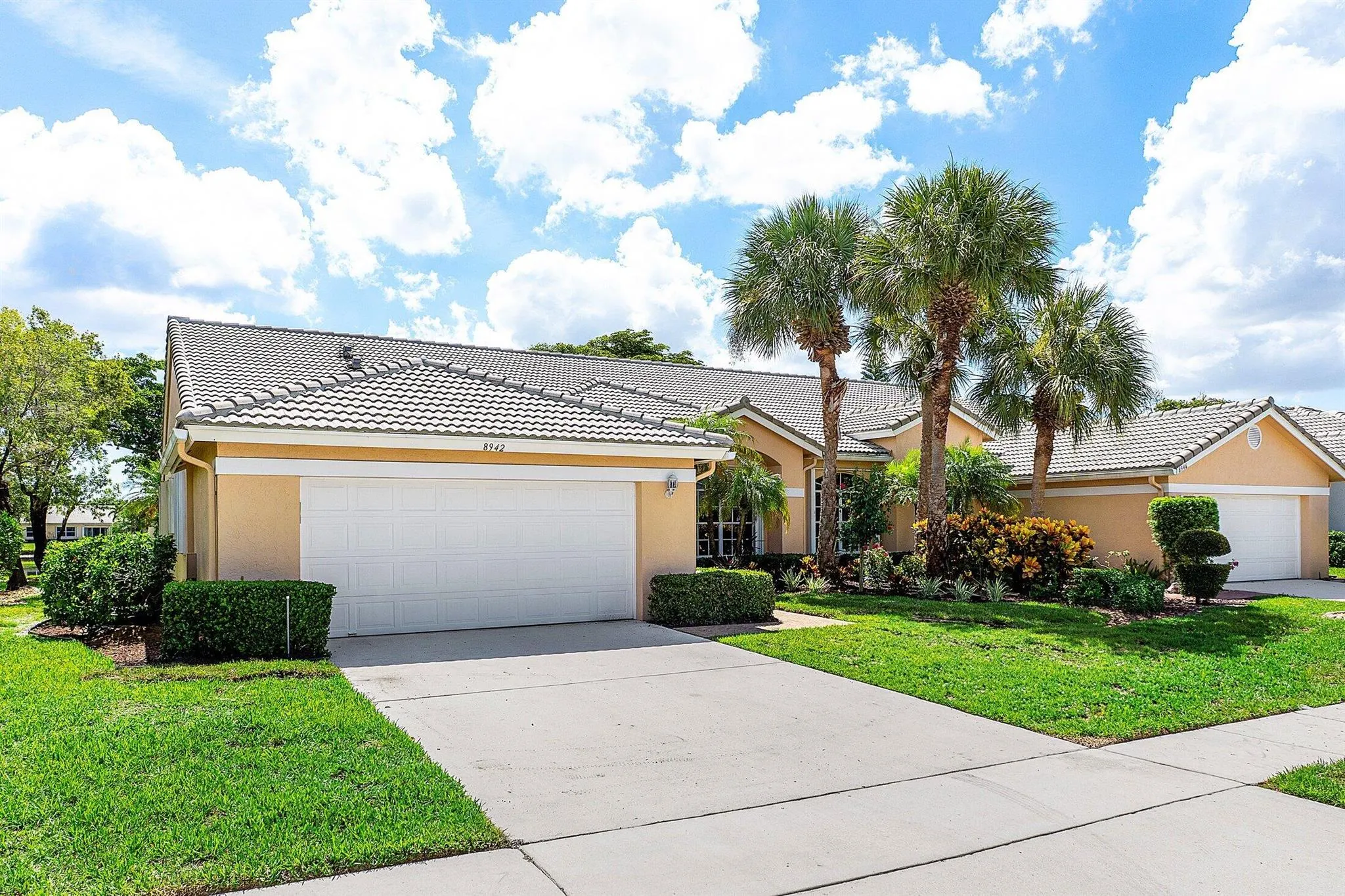 8942 Brittany Lakes Drive