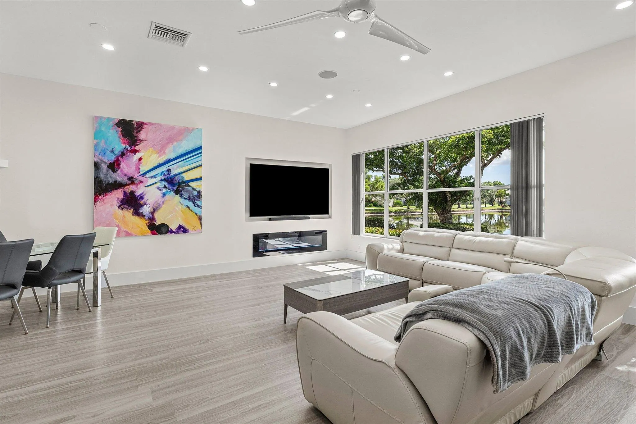 8942 Brittany Lakes Drive