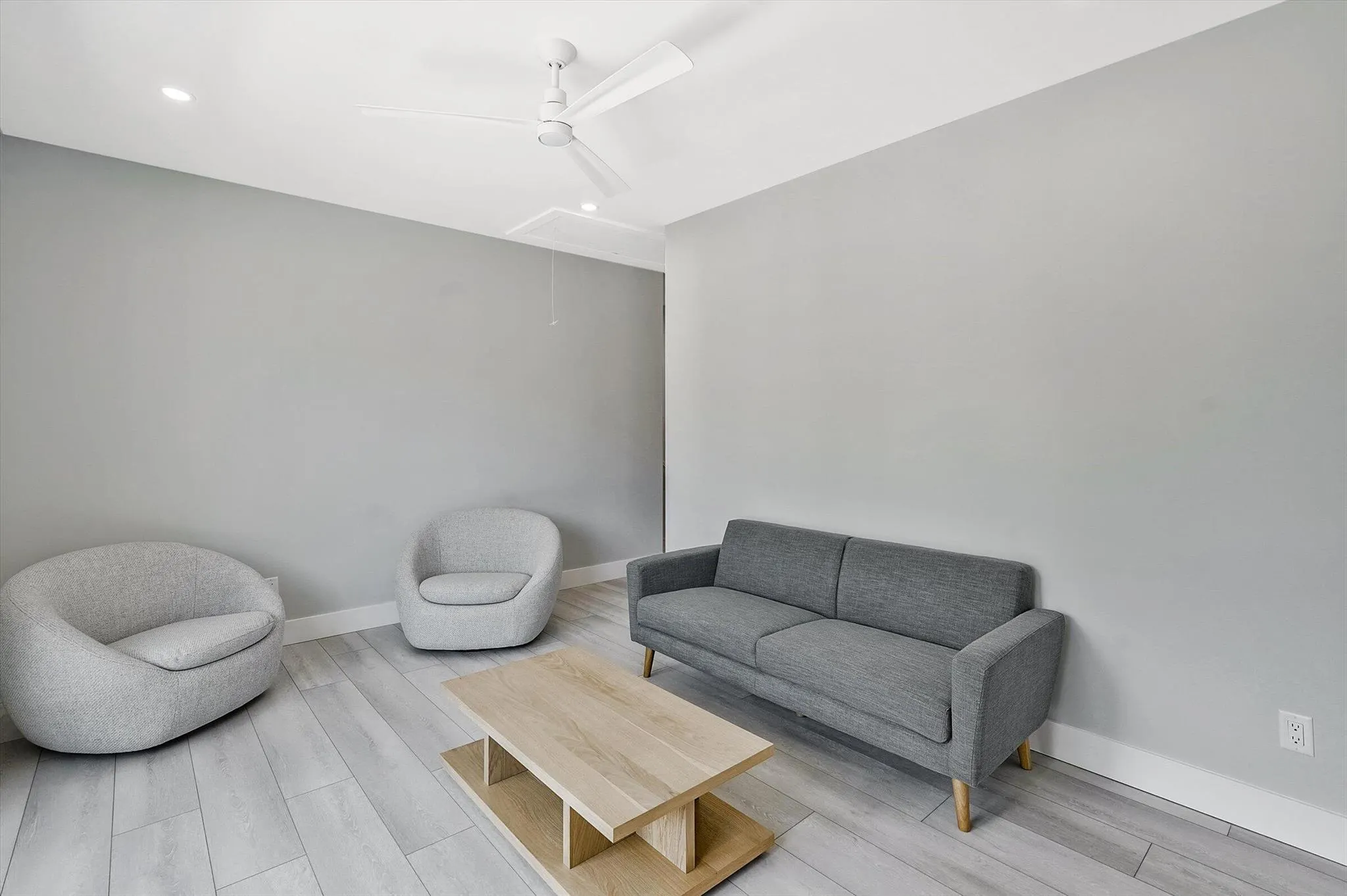 425 Hugh Street