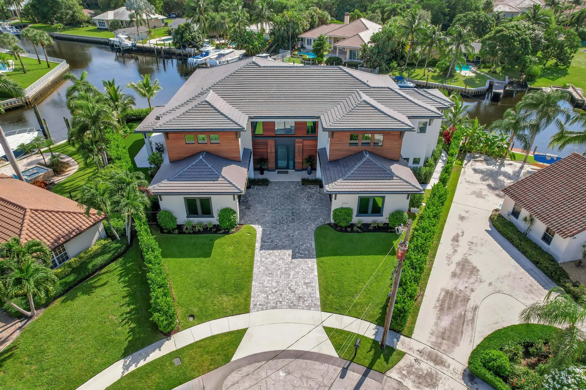 2143 Carib Circle