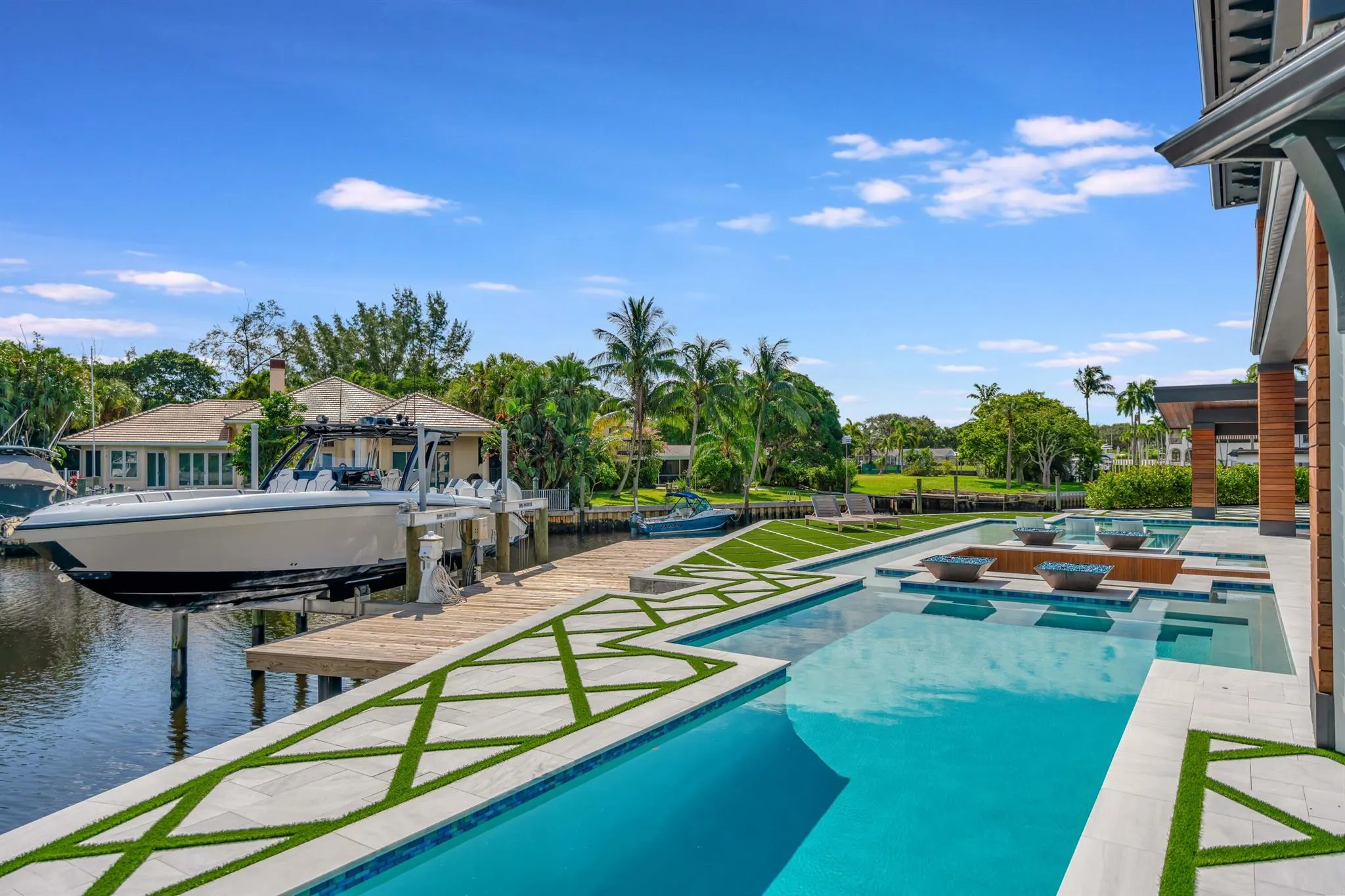 2143 Carib Circle
