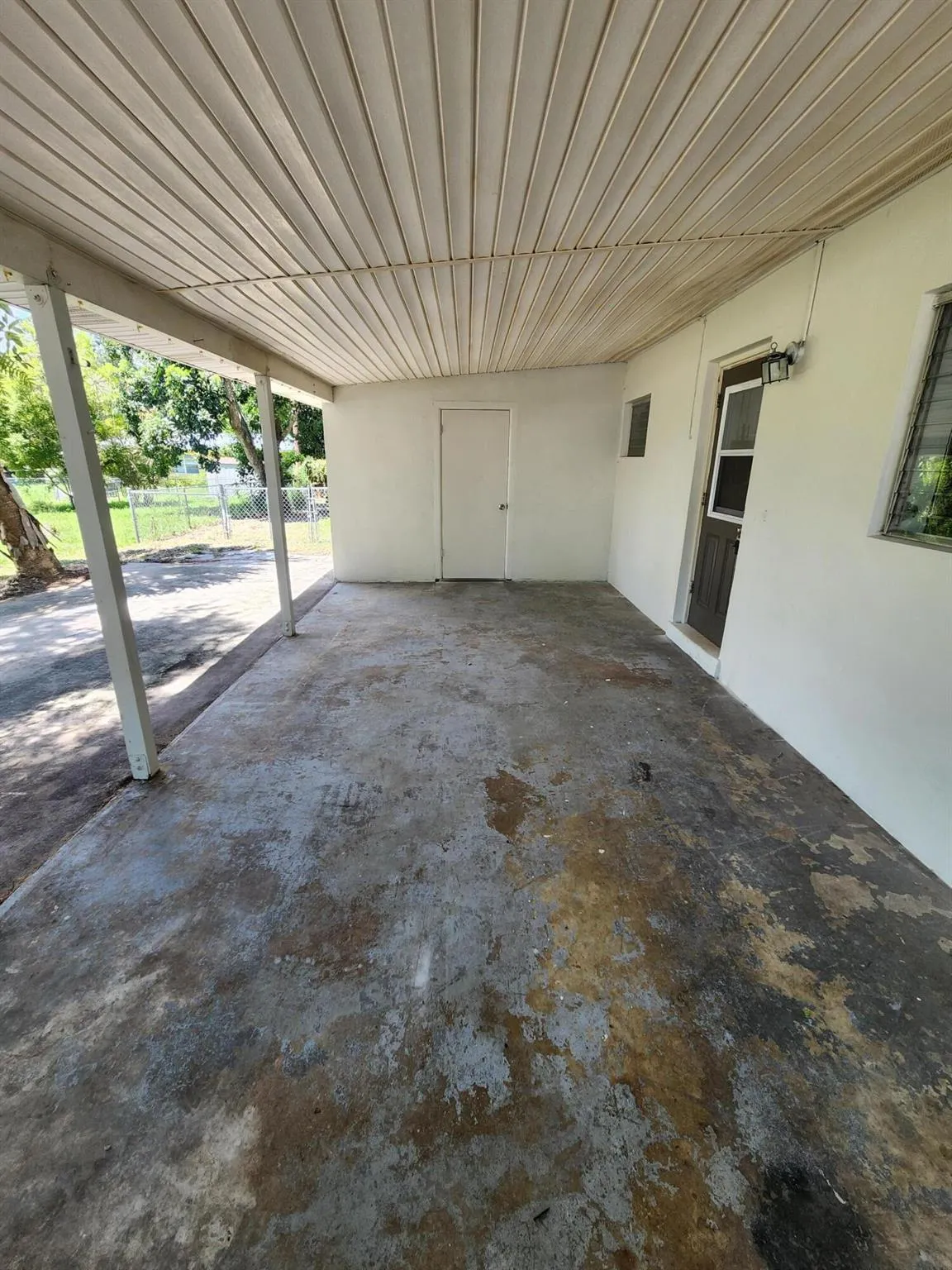 809 SE 10th Street