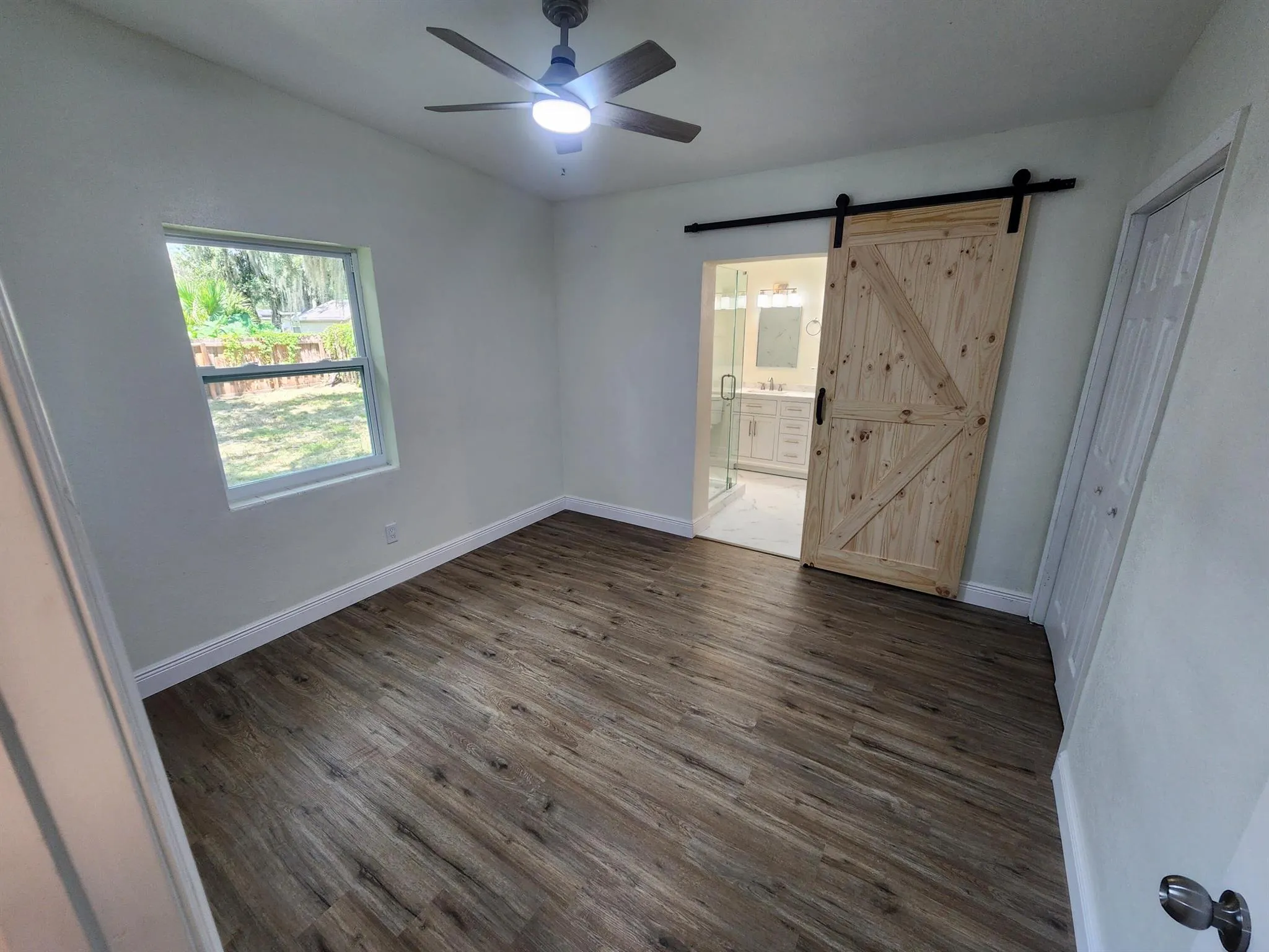 809 SE 10th Street