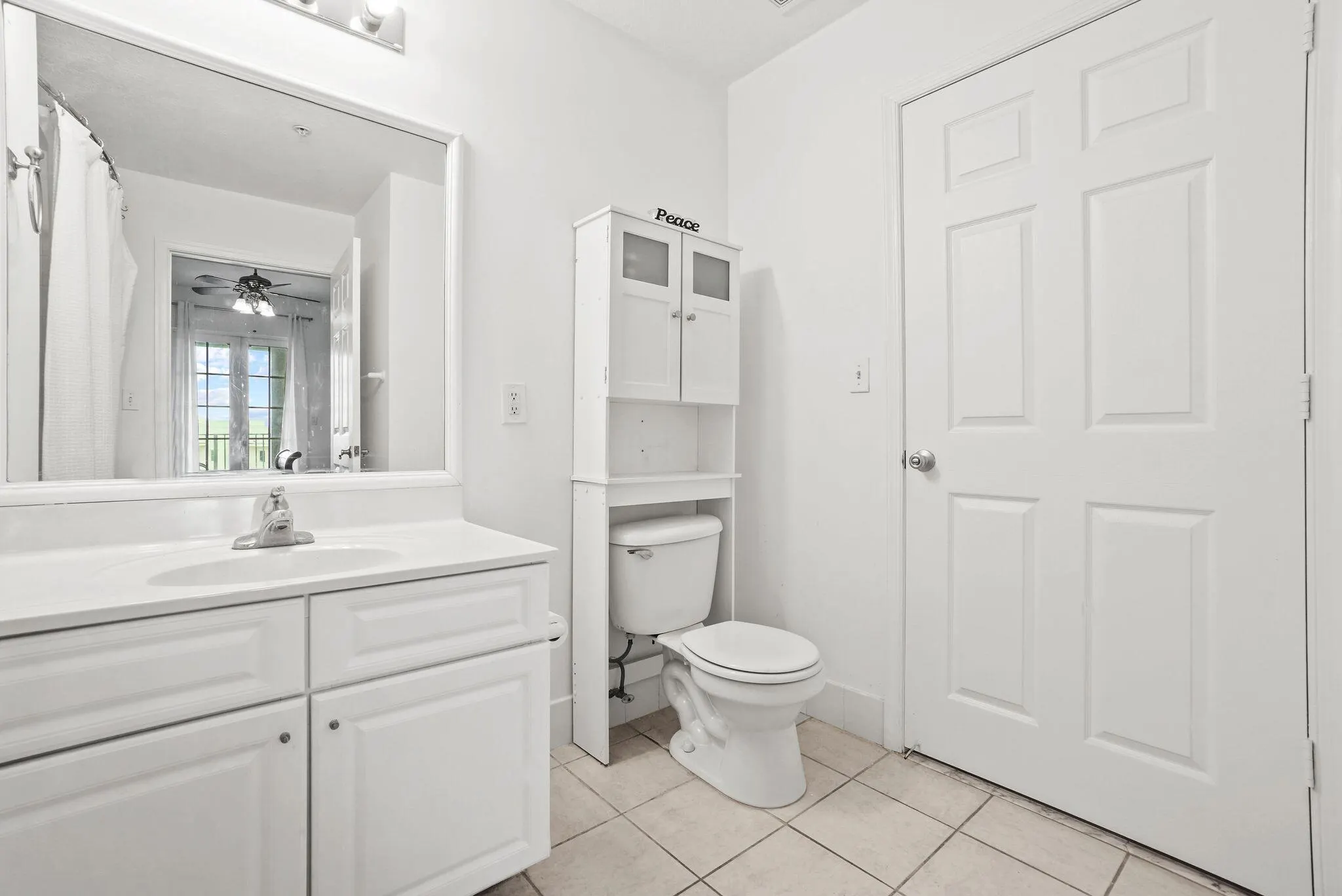 1200 Town Center Drive, #401
