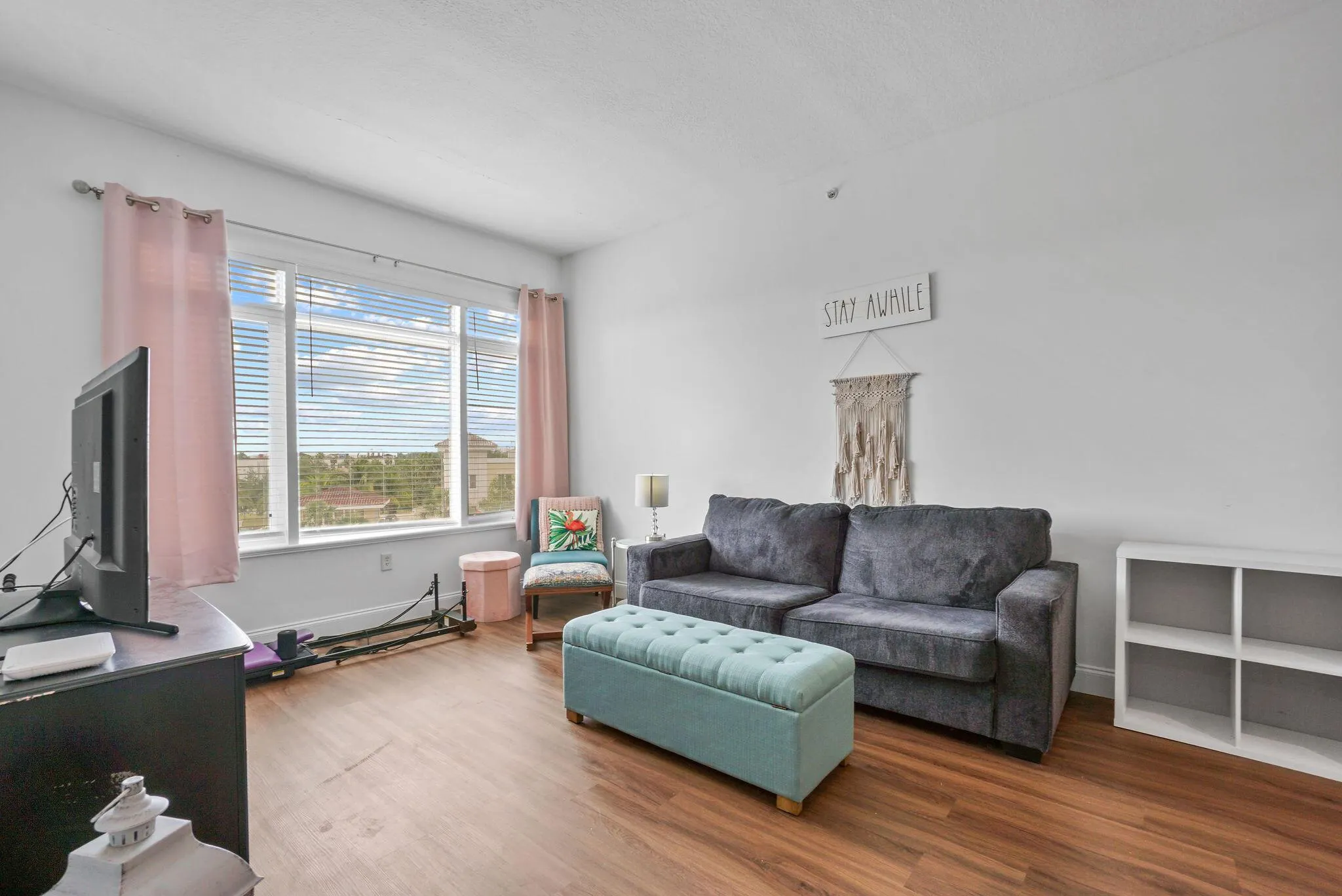 1200 Town Center Drive, #401