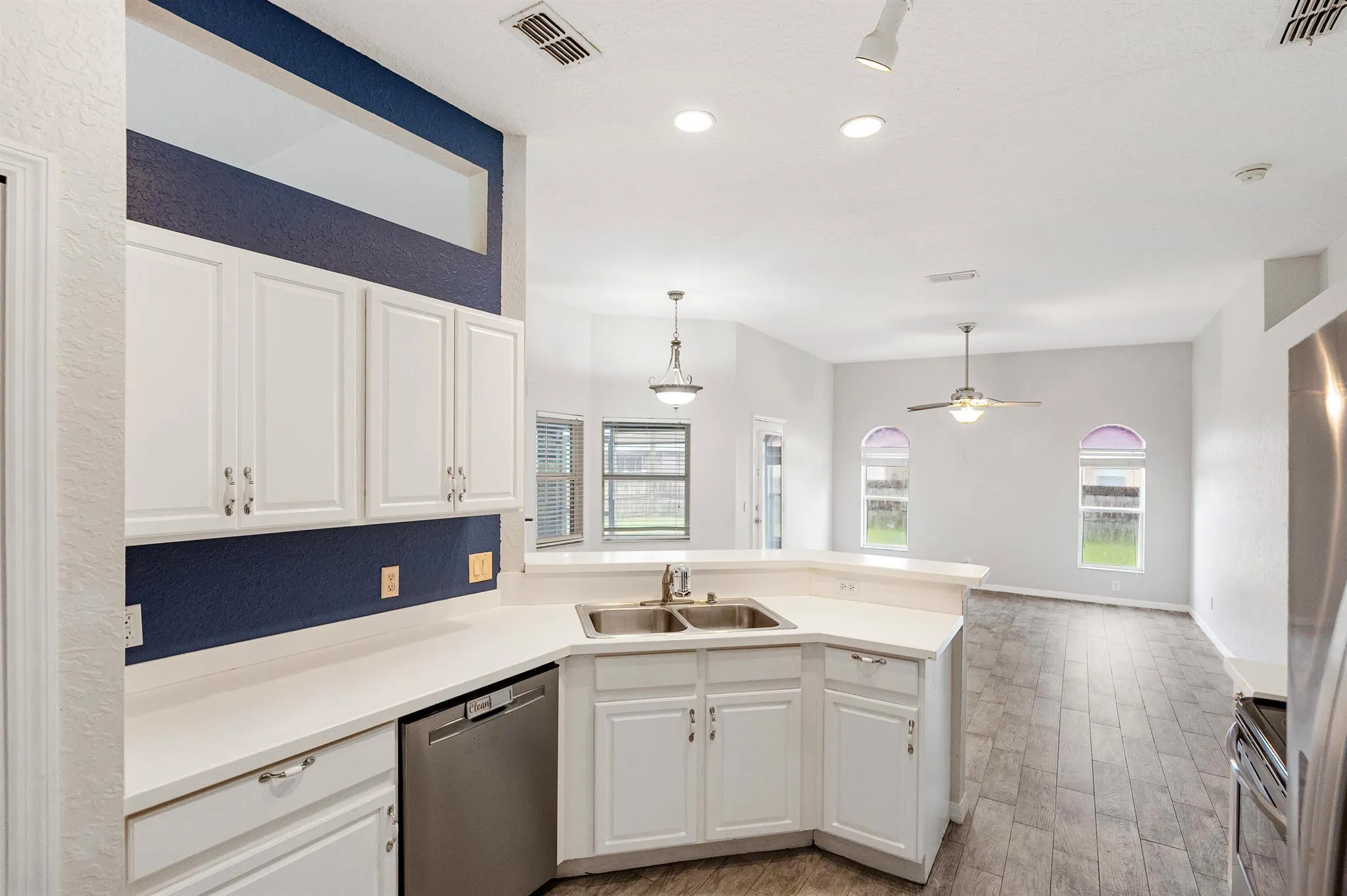 2014 SW Trenton Lane