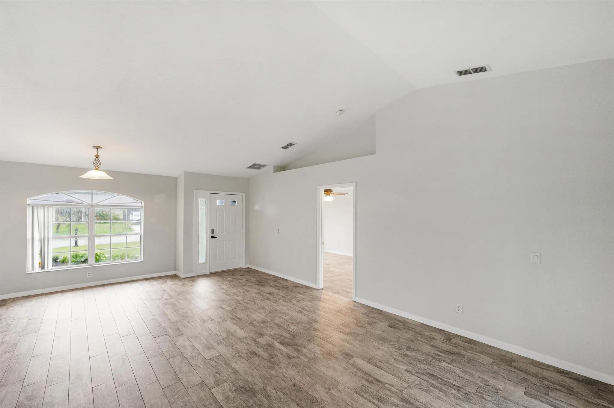 2014 SW Trenton Lane