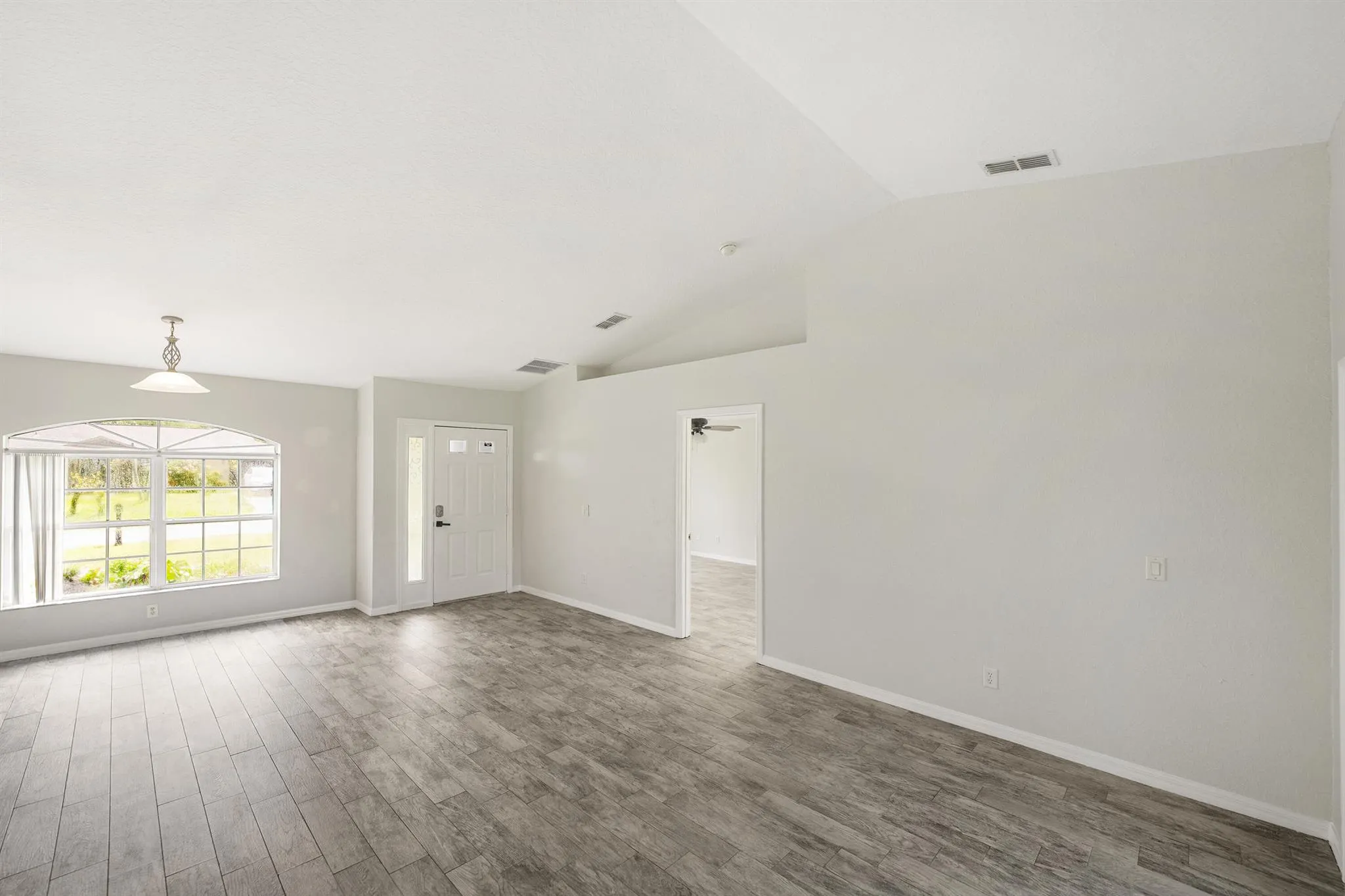2014 SW Trenton Lane