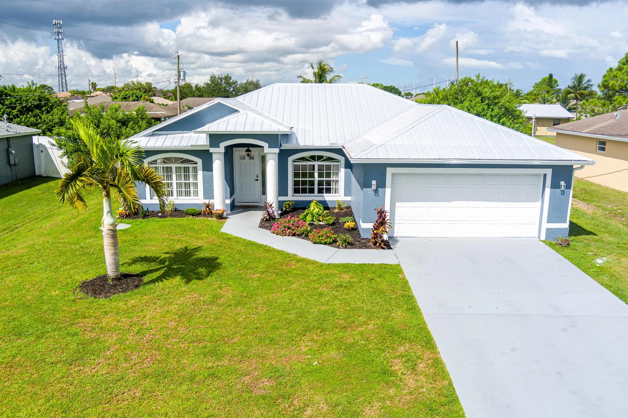 2014 SW Trenton Lane