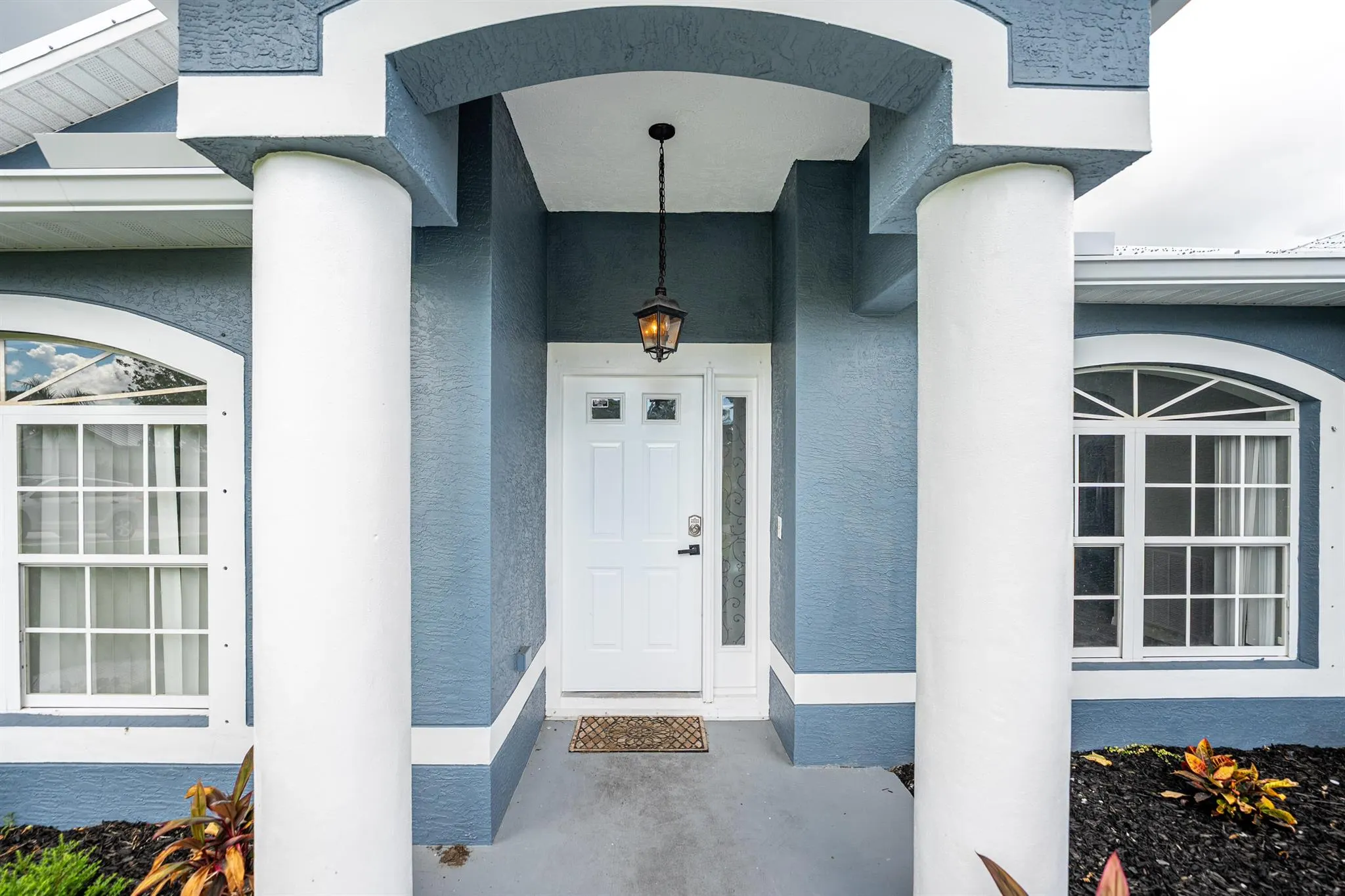 2014 SW Trenton Lane