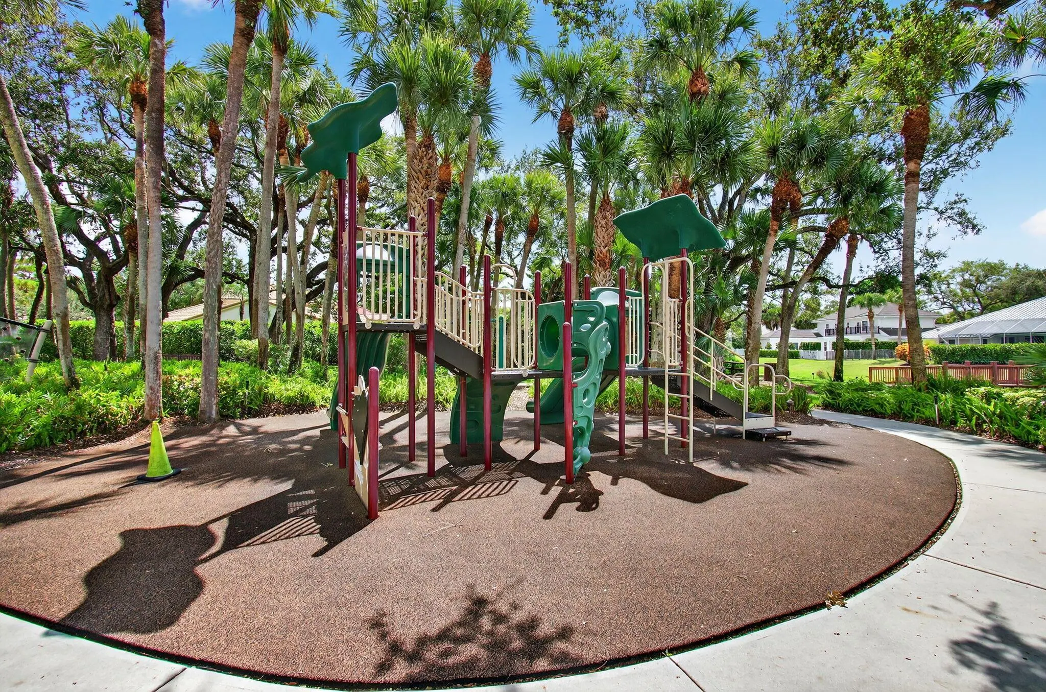 2736 Devon Court