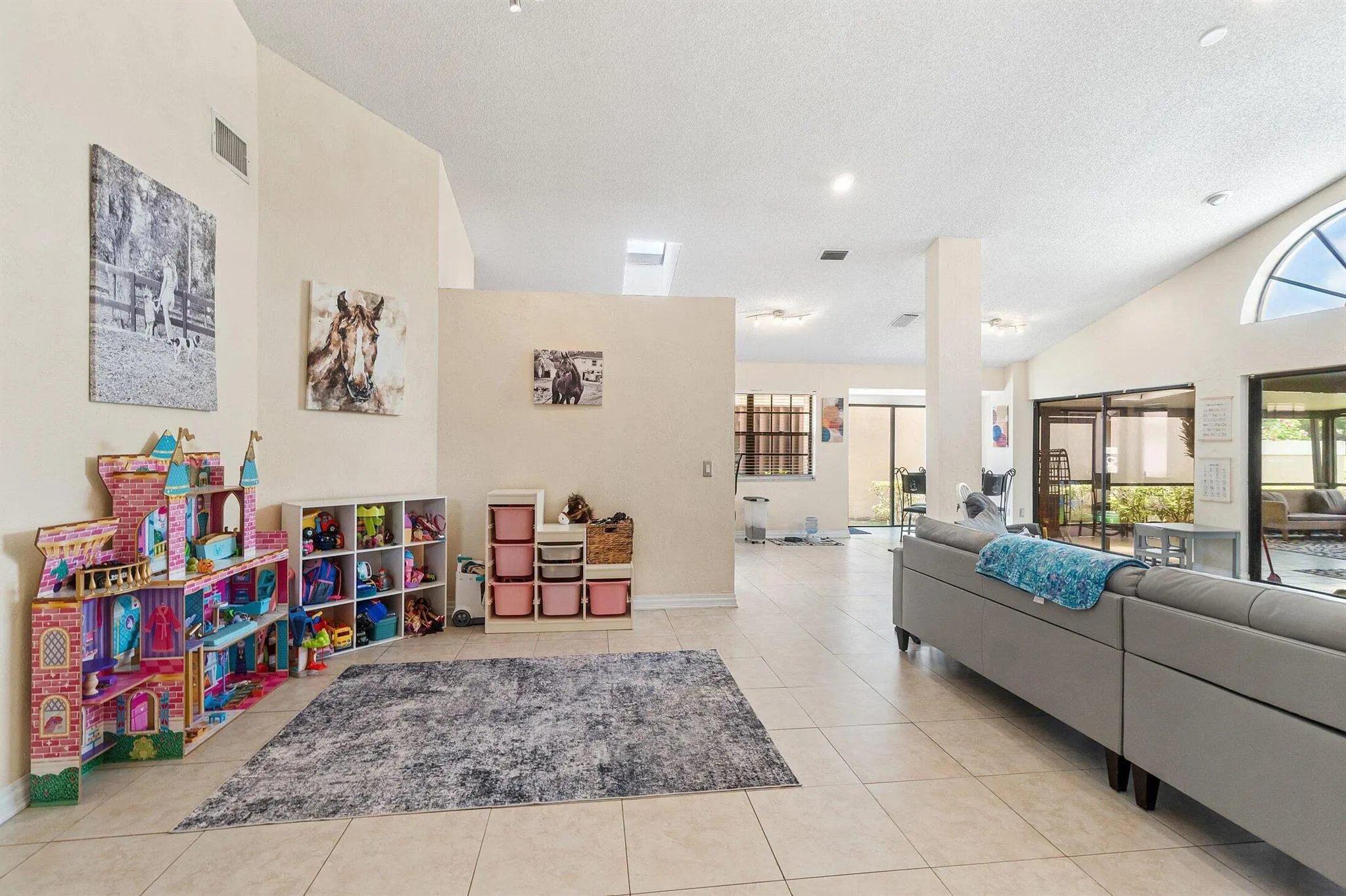 6932 Bitterbush Place