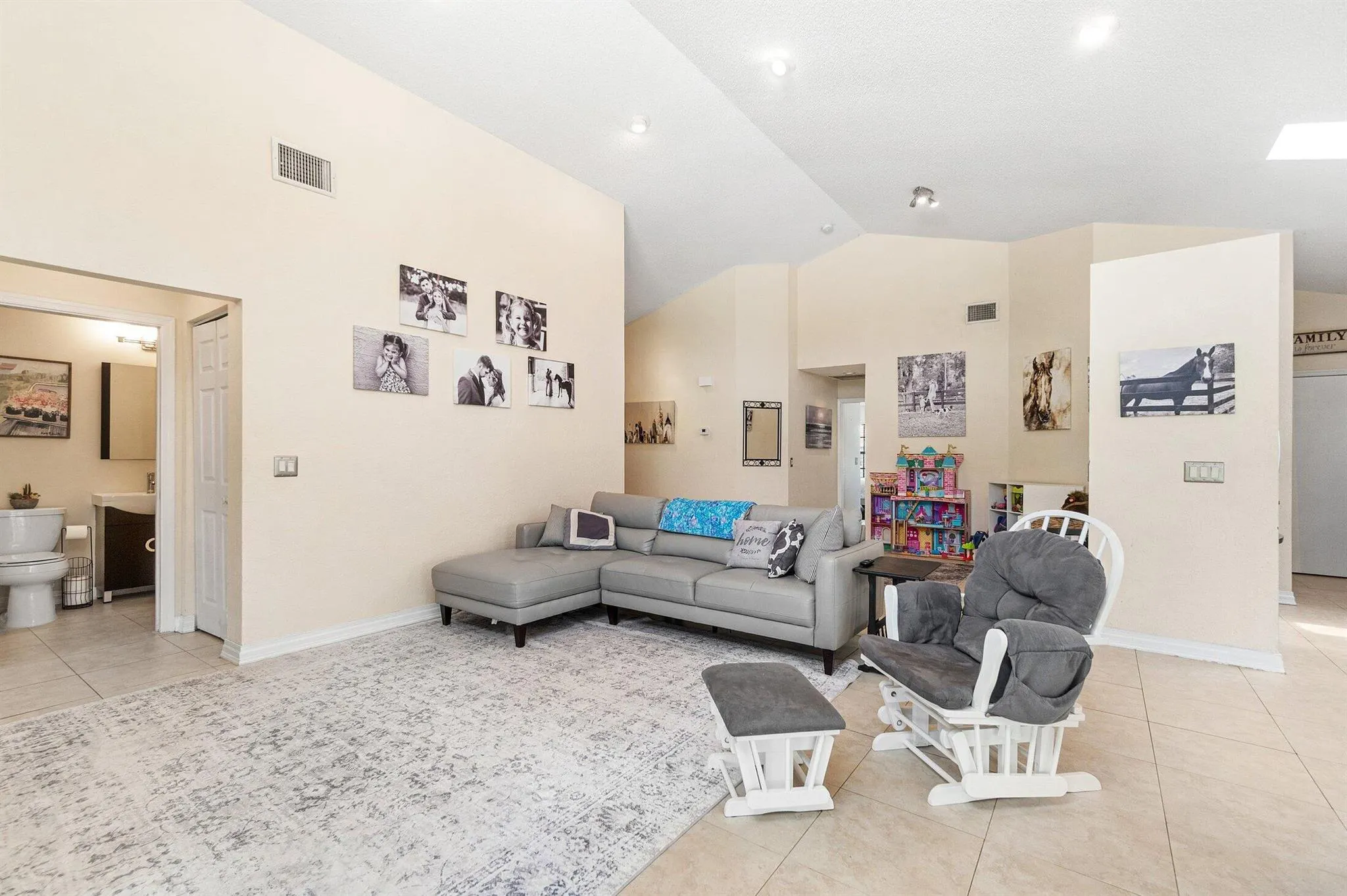 6932 Bitterbush Place