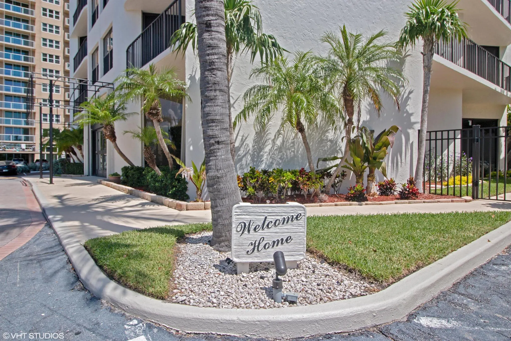 5420 N Ocean Drive, #1102