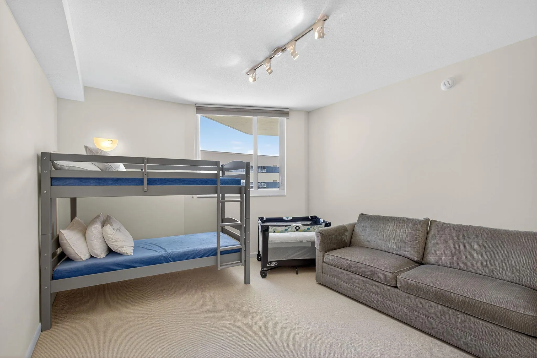 1551 N Flagler Drive, #1217
