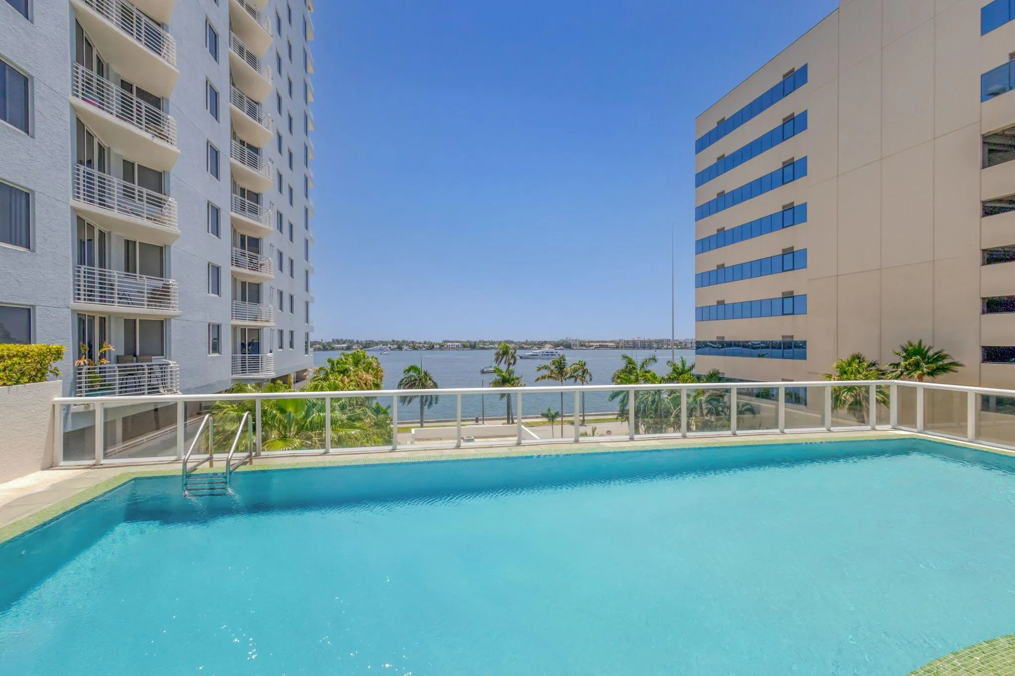1551 N Flagler Drive, #1217