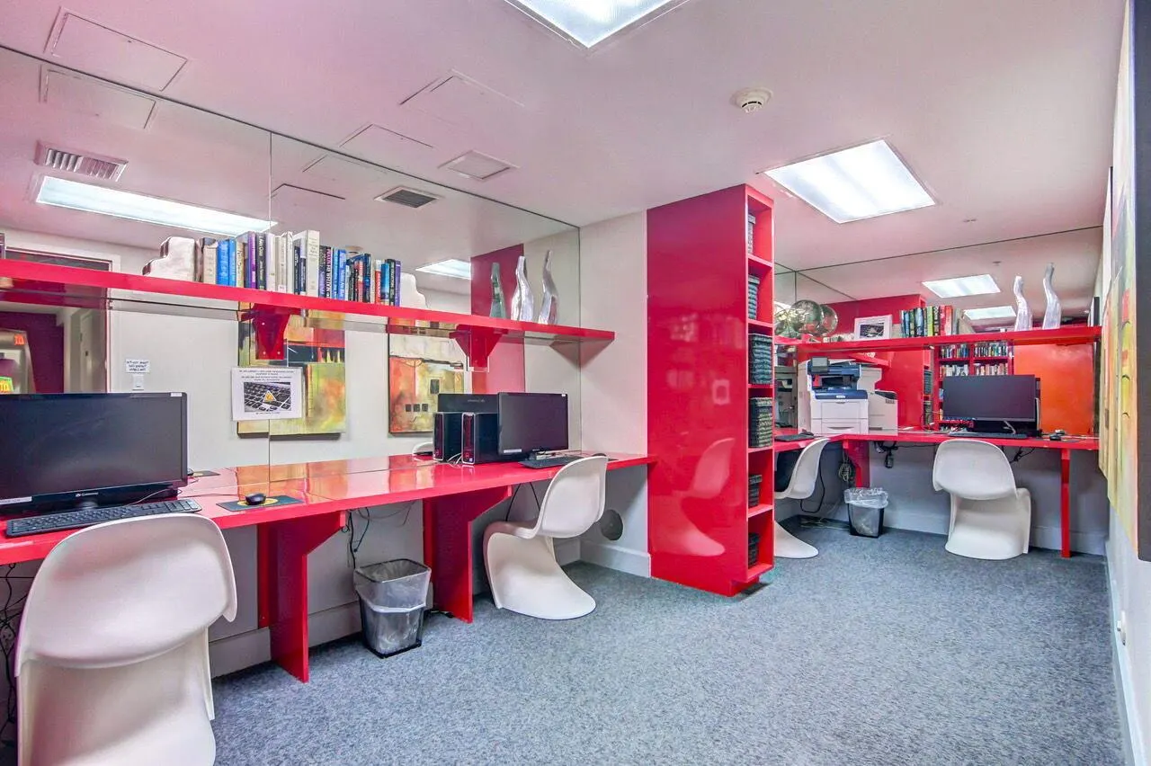 1551 N Flagler Drive, #1217
