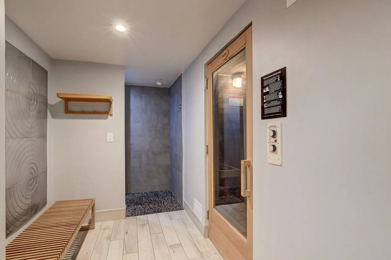 1551 N Flagler Drive, #1217