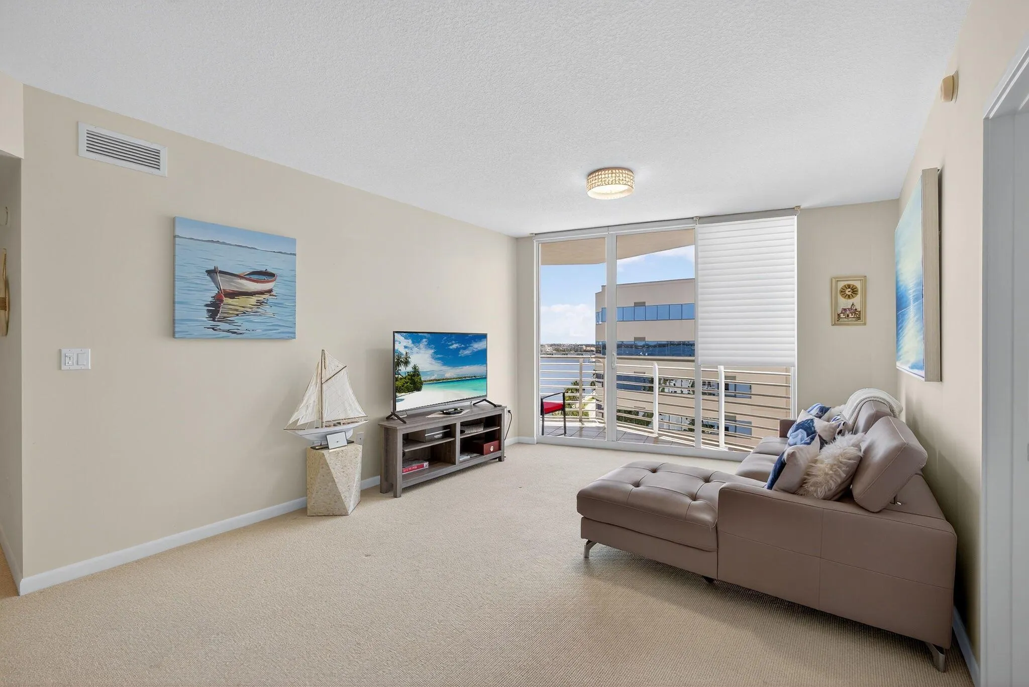 1551 N Flagler Drive, #1217