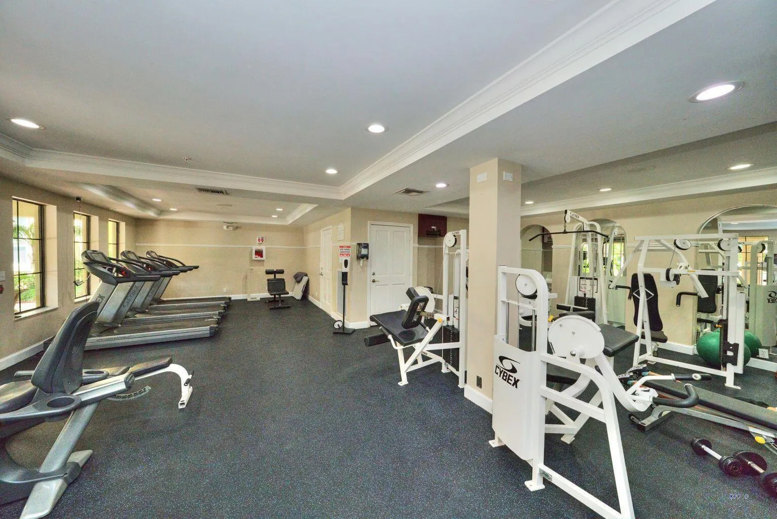 630 S Sapodilla Avenue, #431