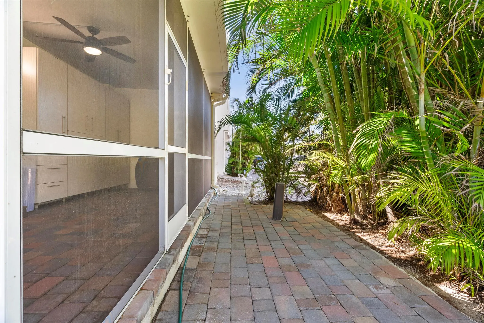 1138 Russell Drive