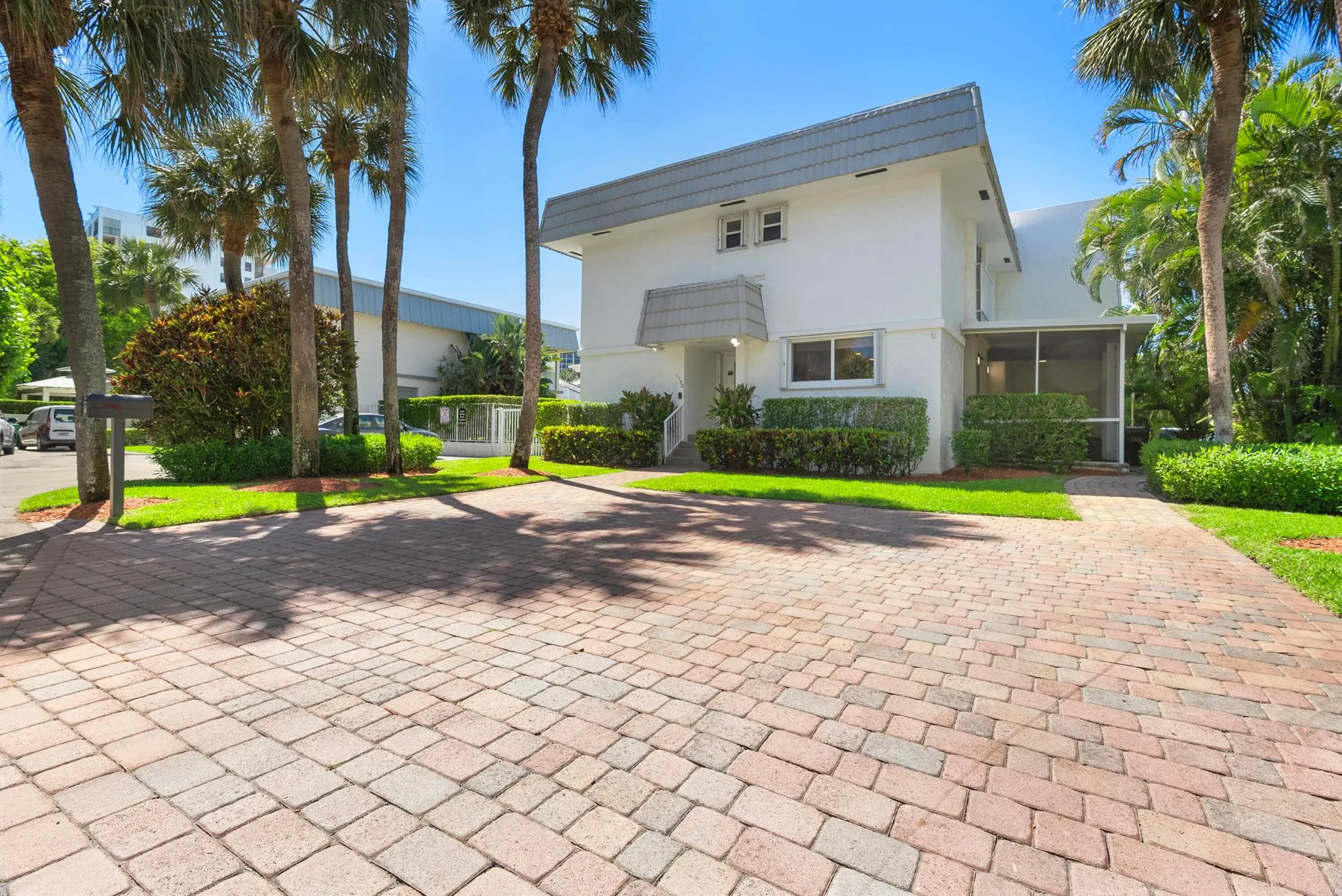 1138 Russell Drive