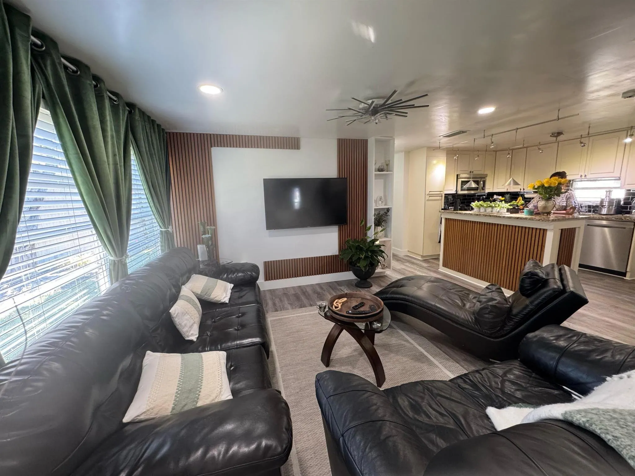 2555 Pga Blvd, #18