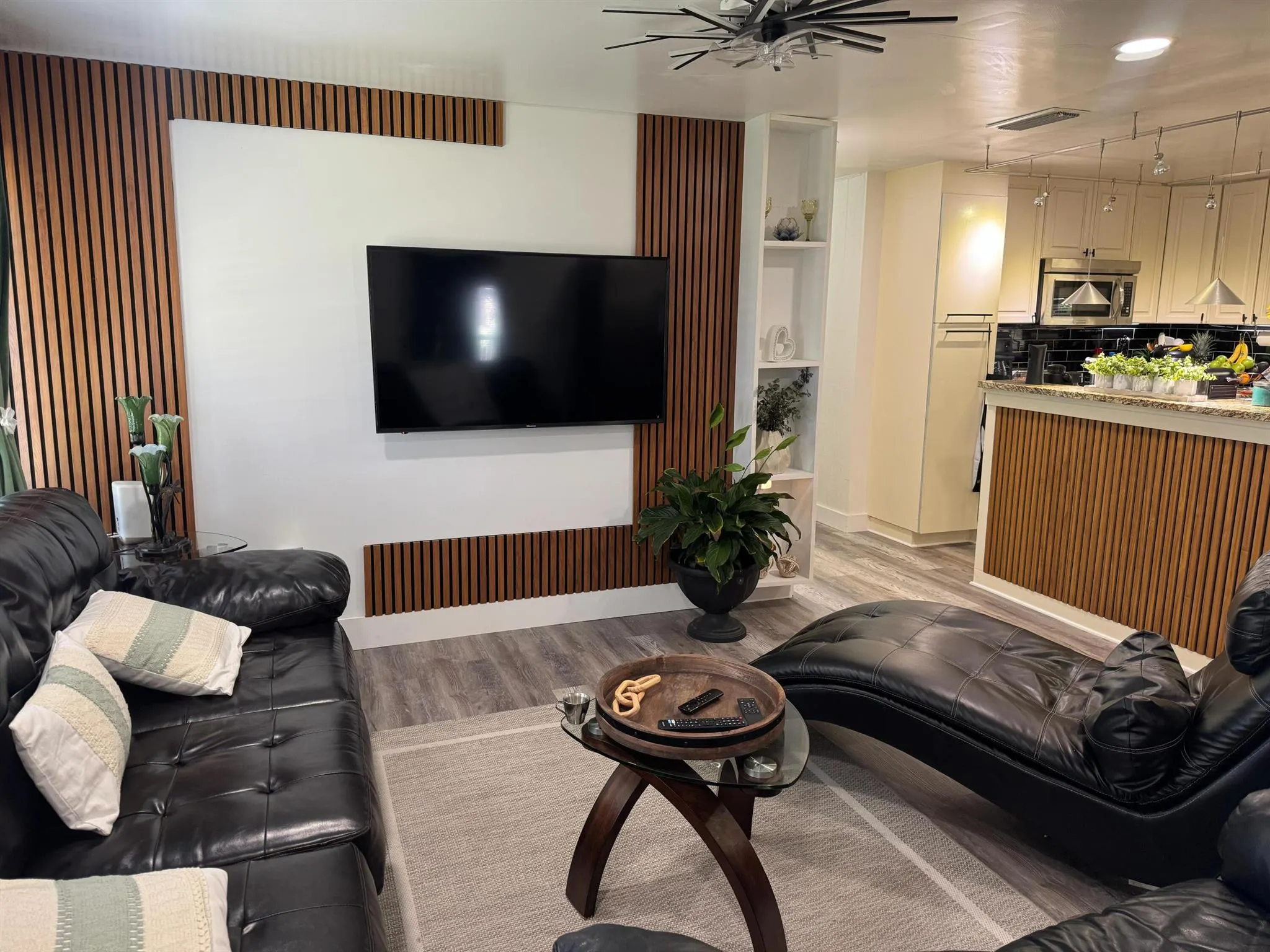 2555 Pga Blvd, #18