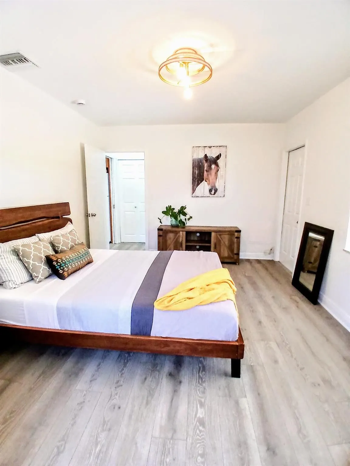 1137 NE 9th Avenue, #1137 S