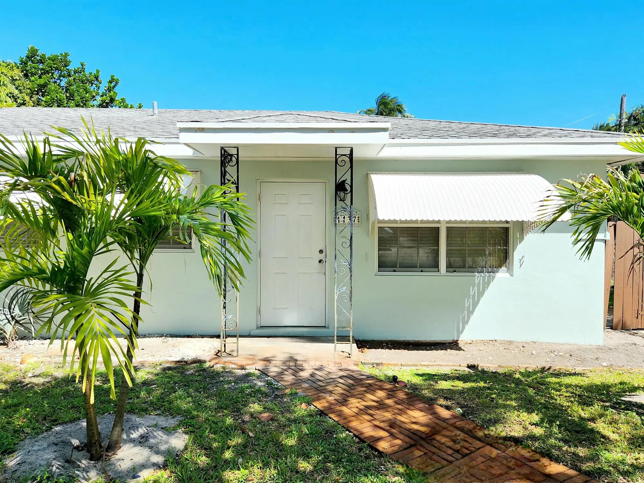 1137 NE 9th Avenue, #1137 S