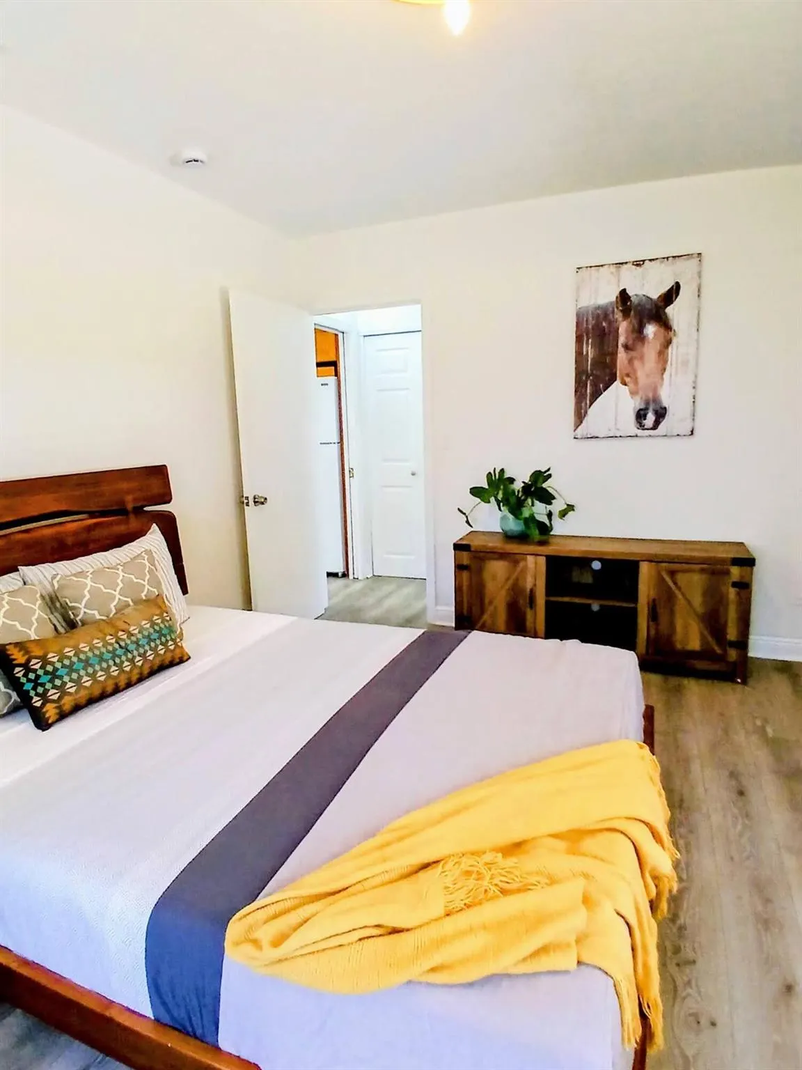 1137 NE 9th Avenue, #1137 S