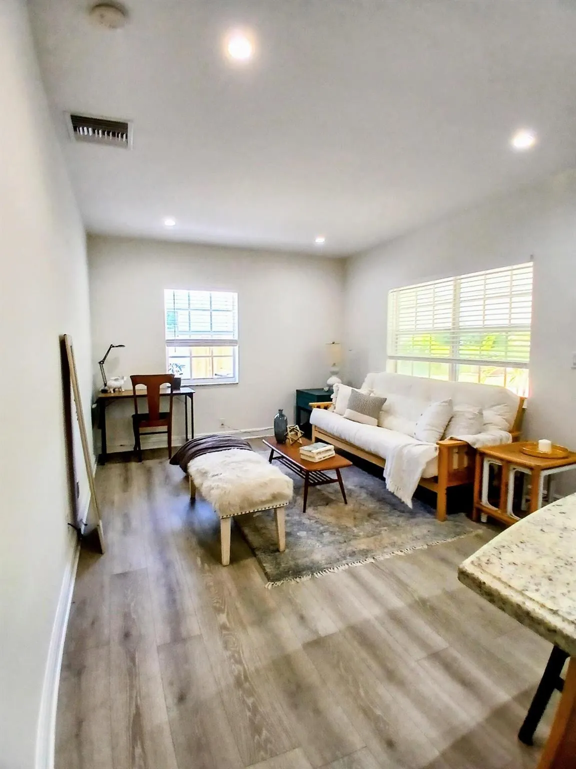 1137 NE 9th Avenue, #1137 S