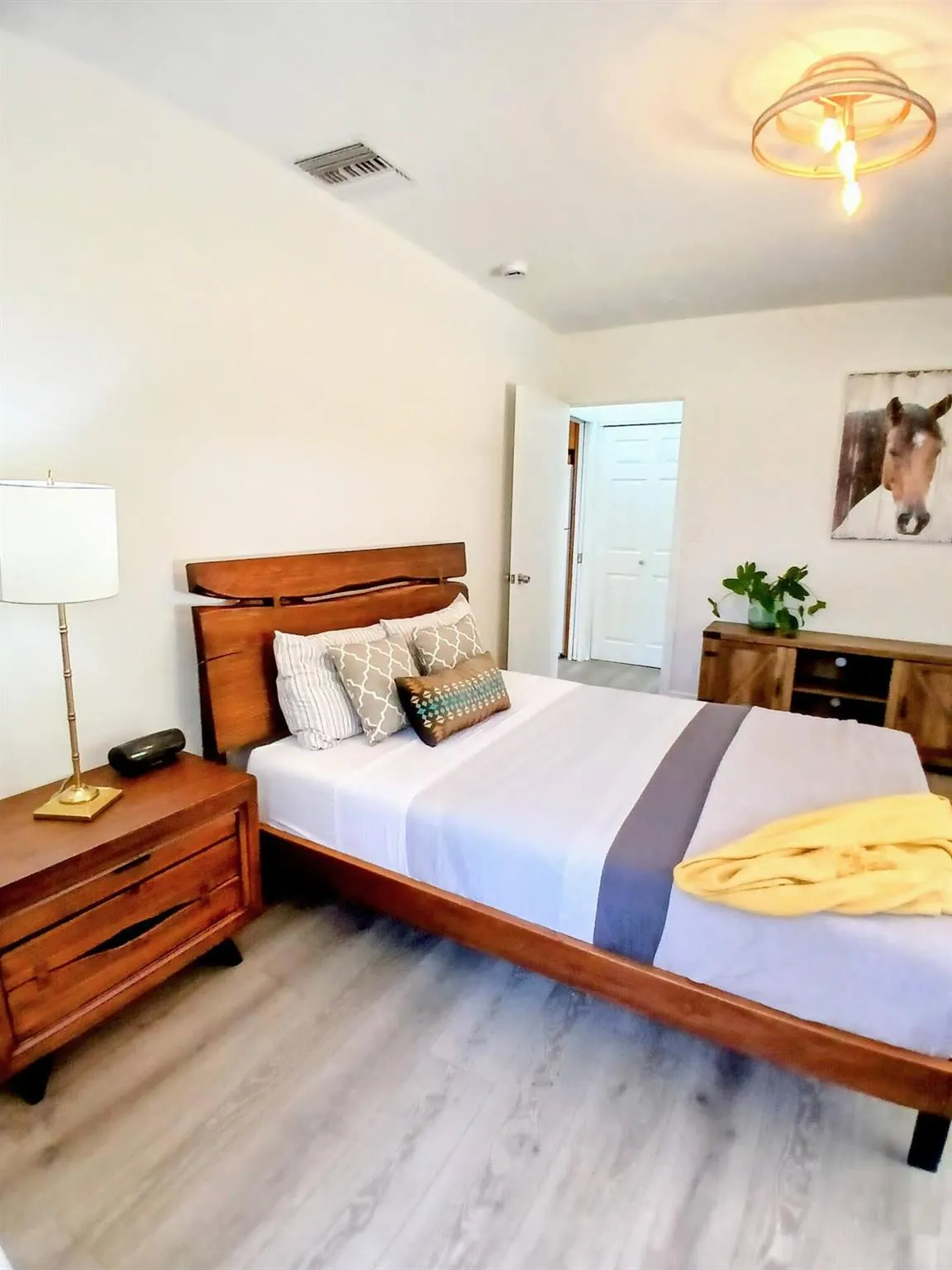 1137 NE 9th Avenue, #1137 S