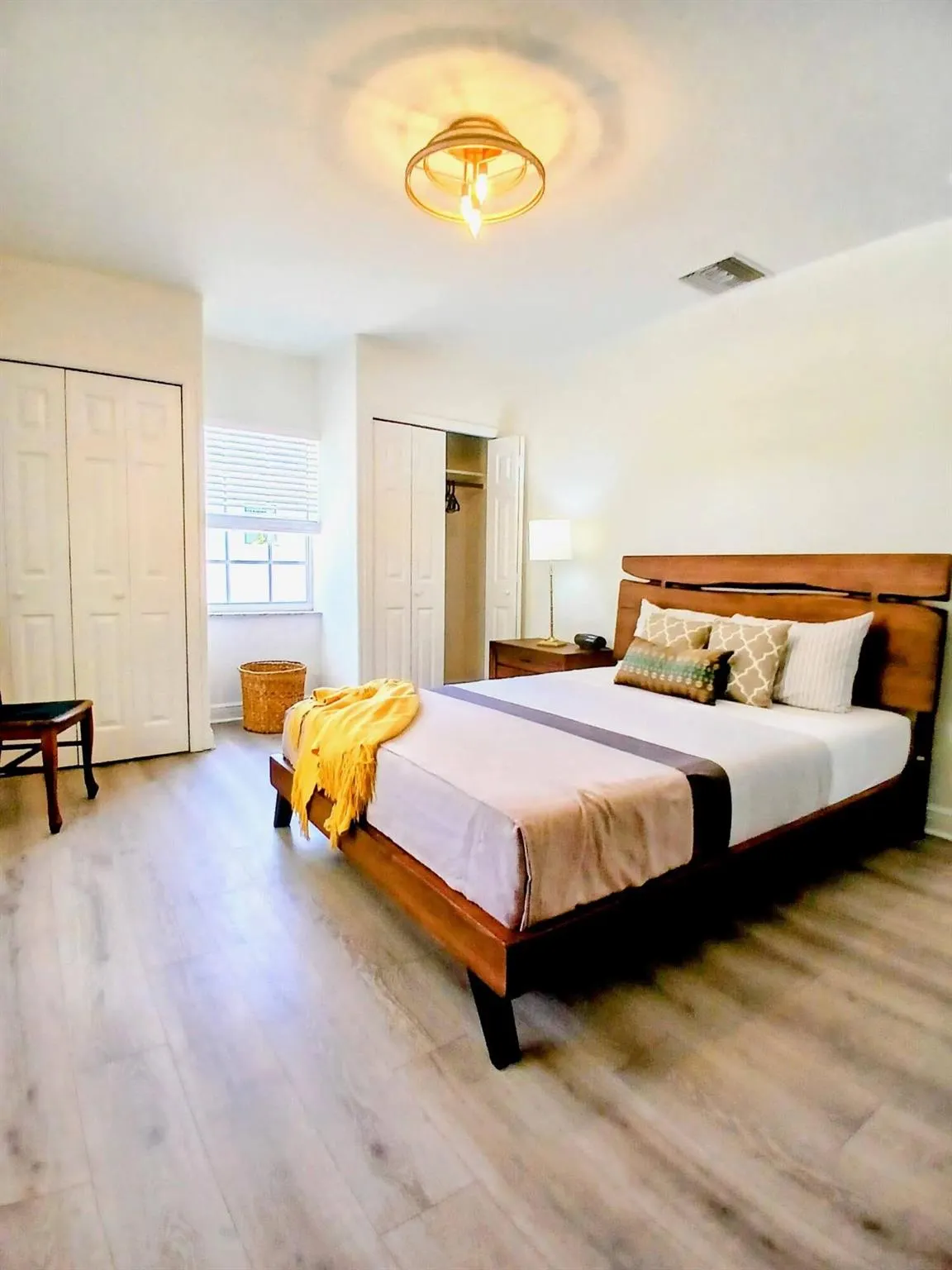 1137 NE 9th Avenue, #1137 S