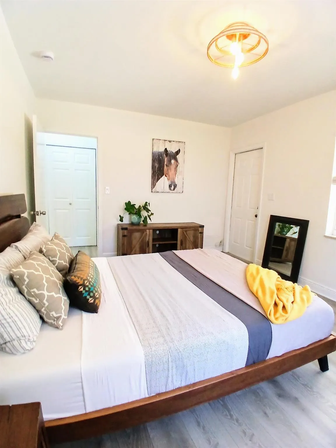 1137 NE 9th Avenue, #1137 S