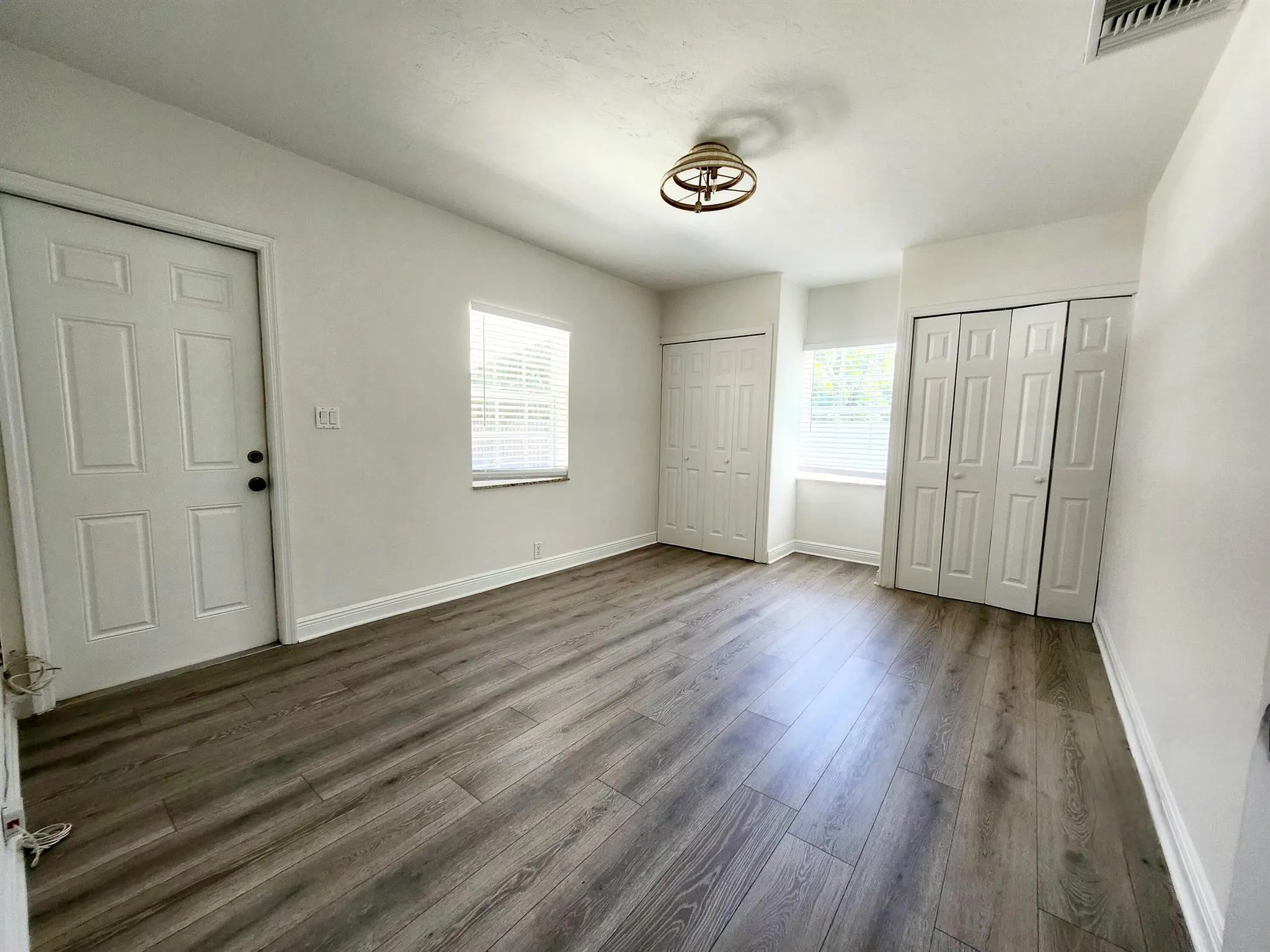 1137 NE 9th Avenue, #1137 S